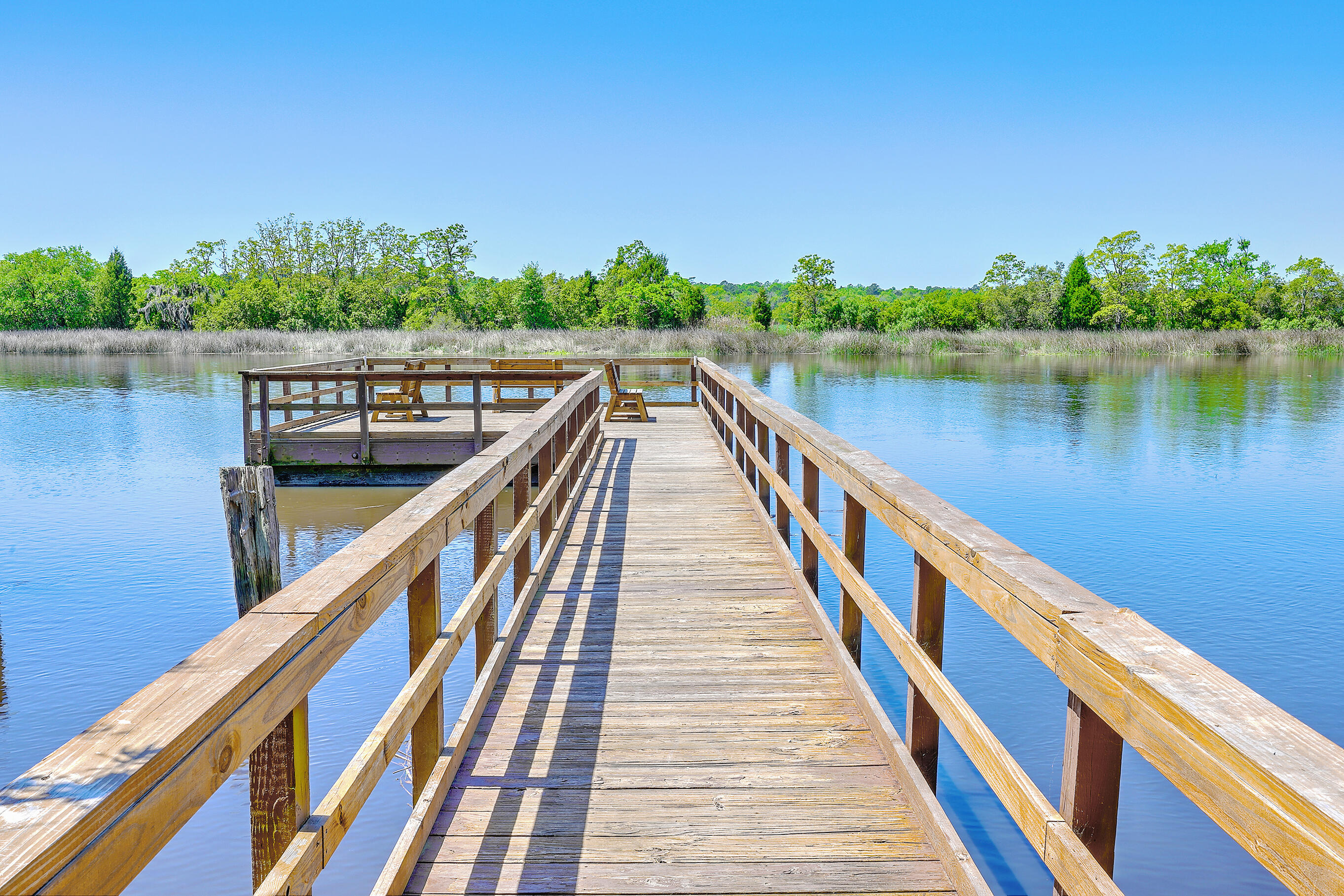 5519 Colonial Chatsworth Circle