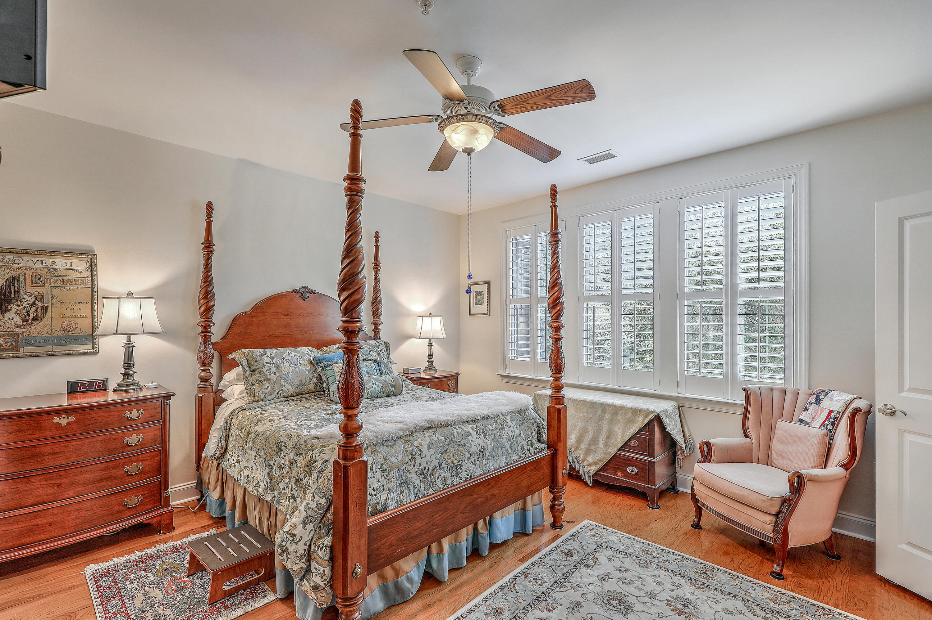 5519 Colonial Chatsworth Circle