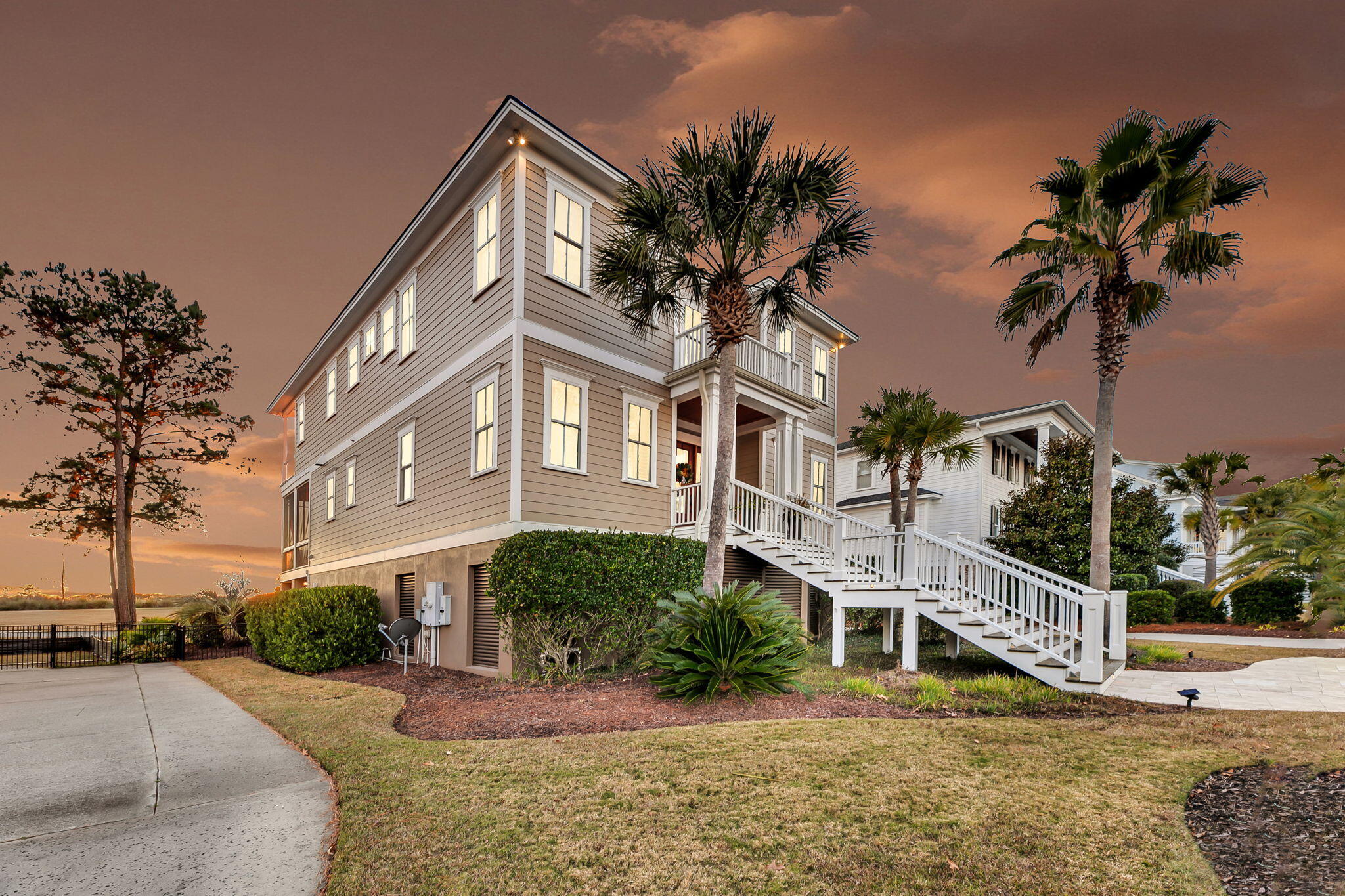 1584 Rivertowne Country Club Drive