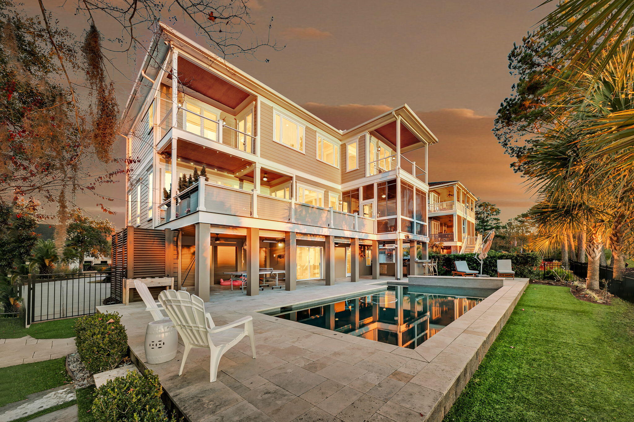 1584 Rivertowne Country Club Drive