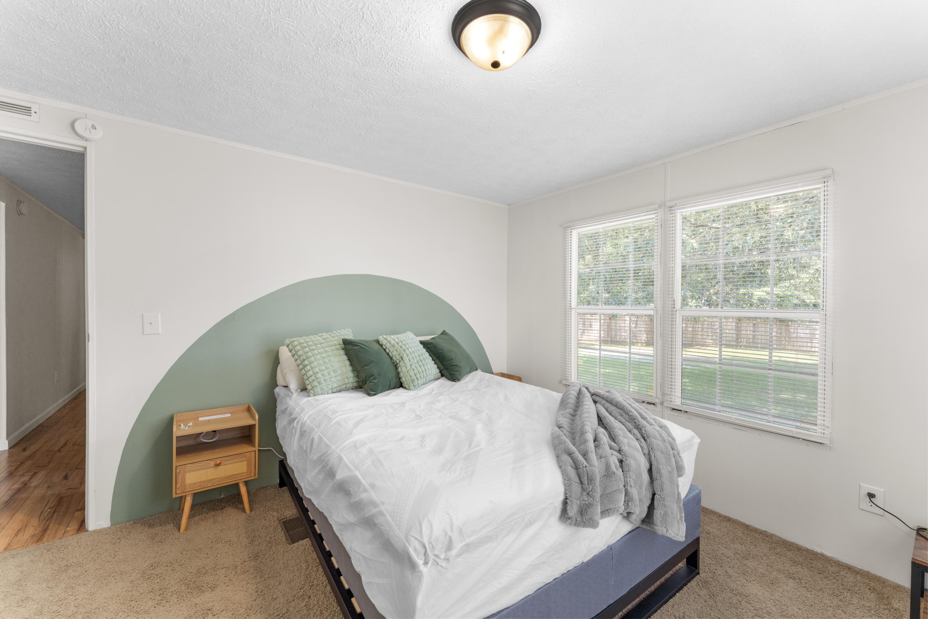 126 Fall Creek Boulevard