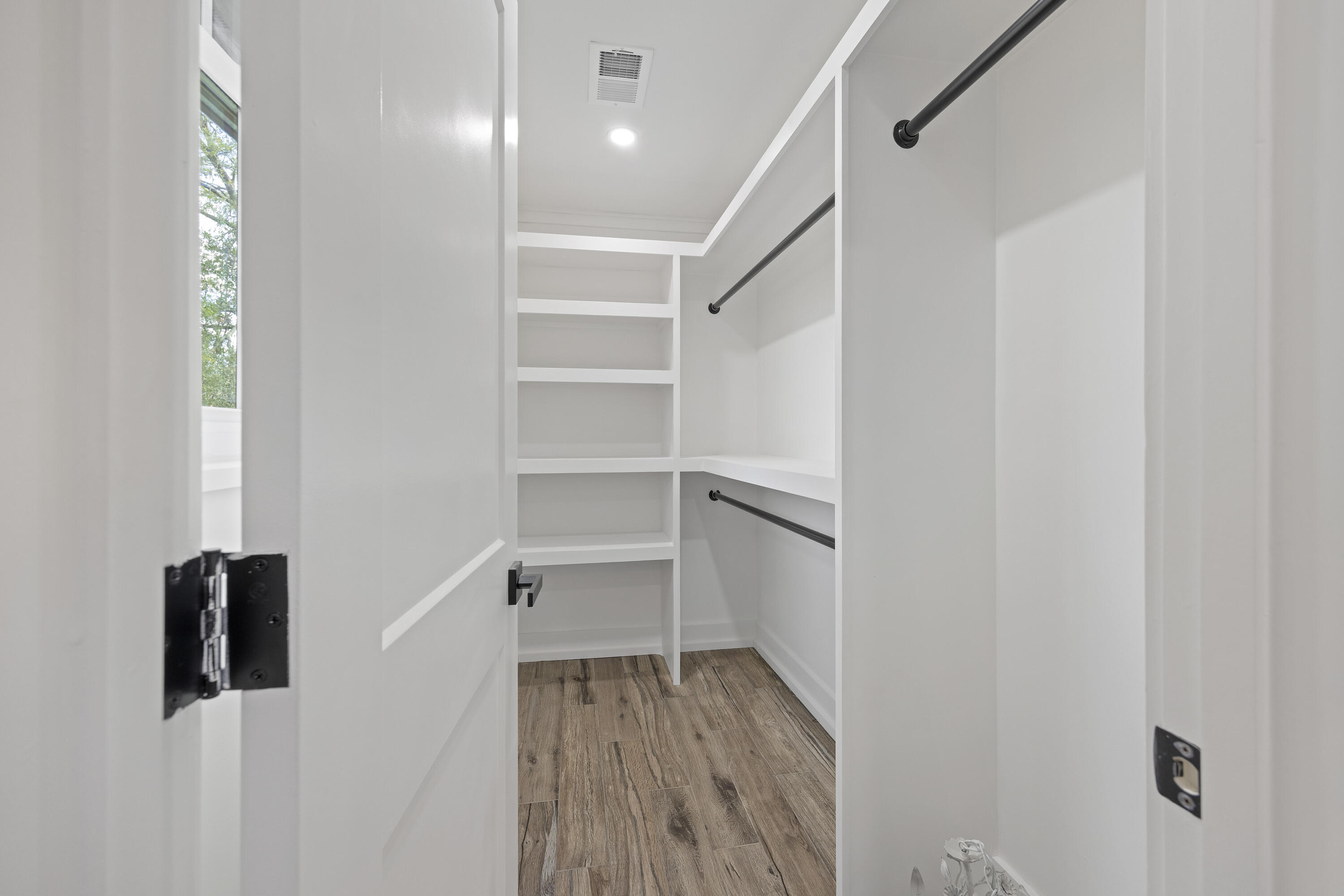 1328 Hermitage Avenue