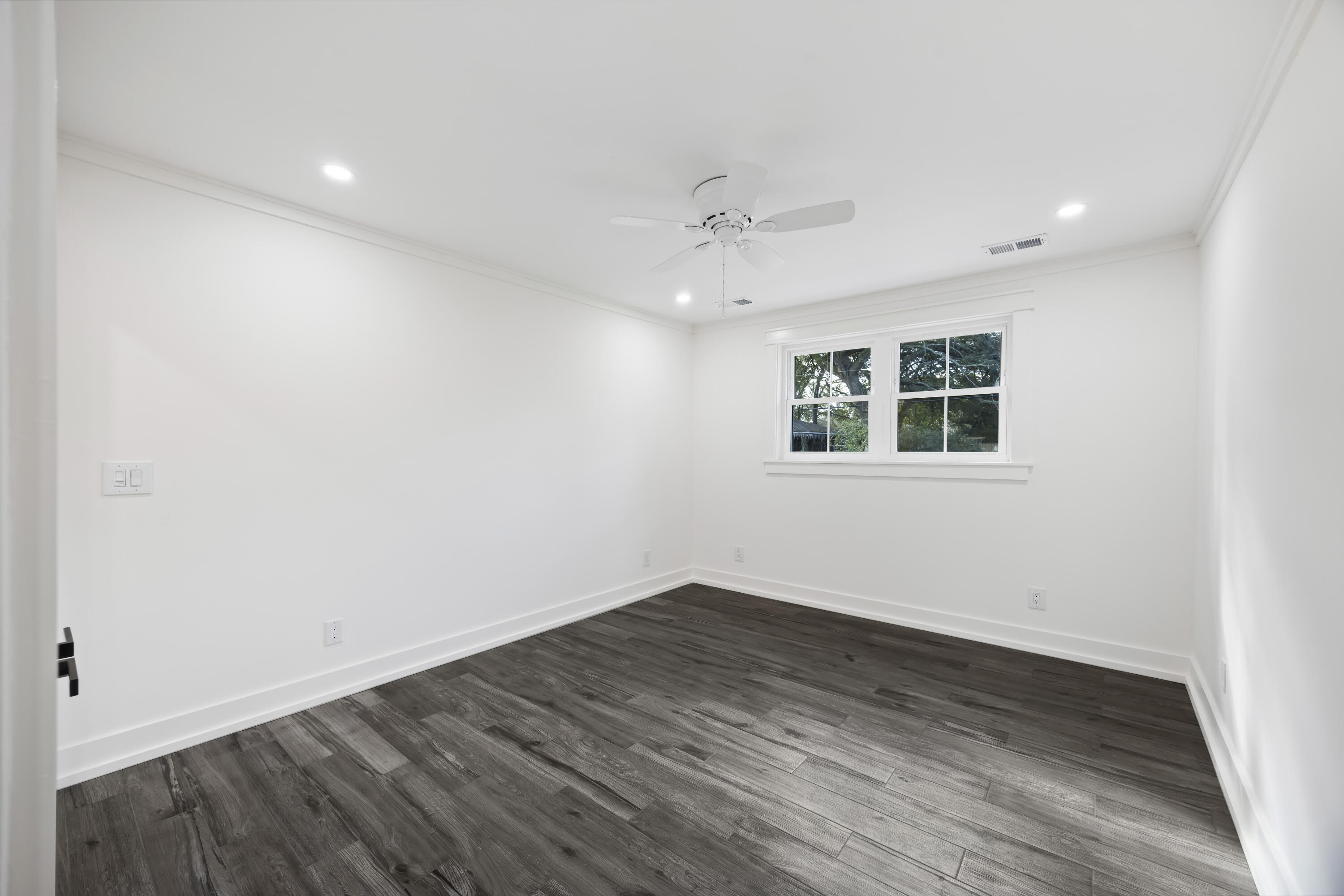 1328 Hermitage Avenue