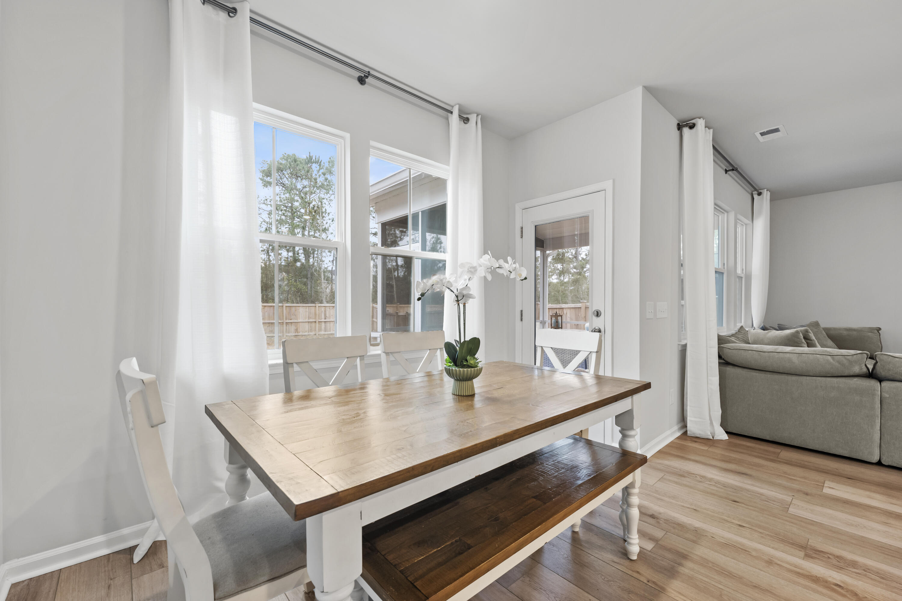 565 Yellow Leaf Lane