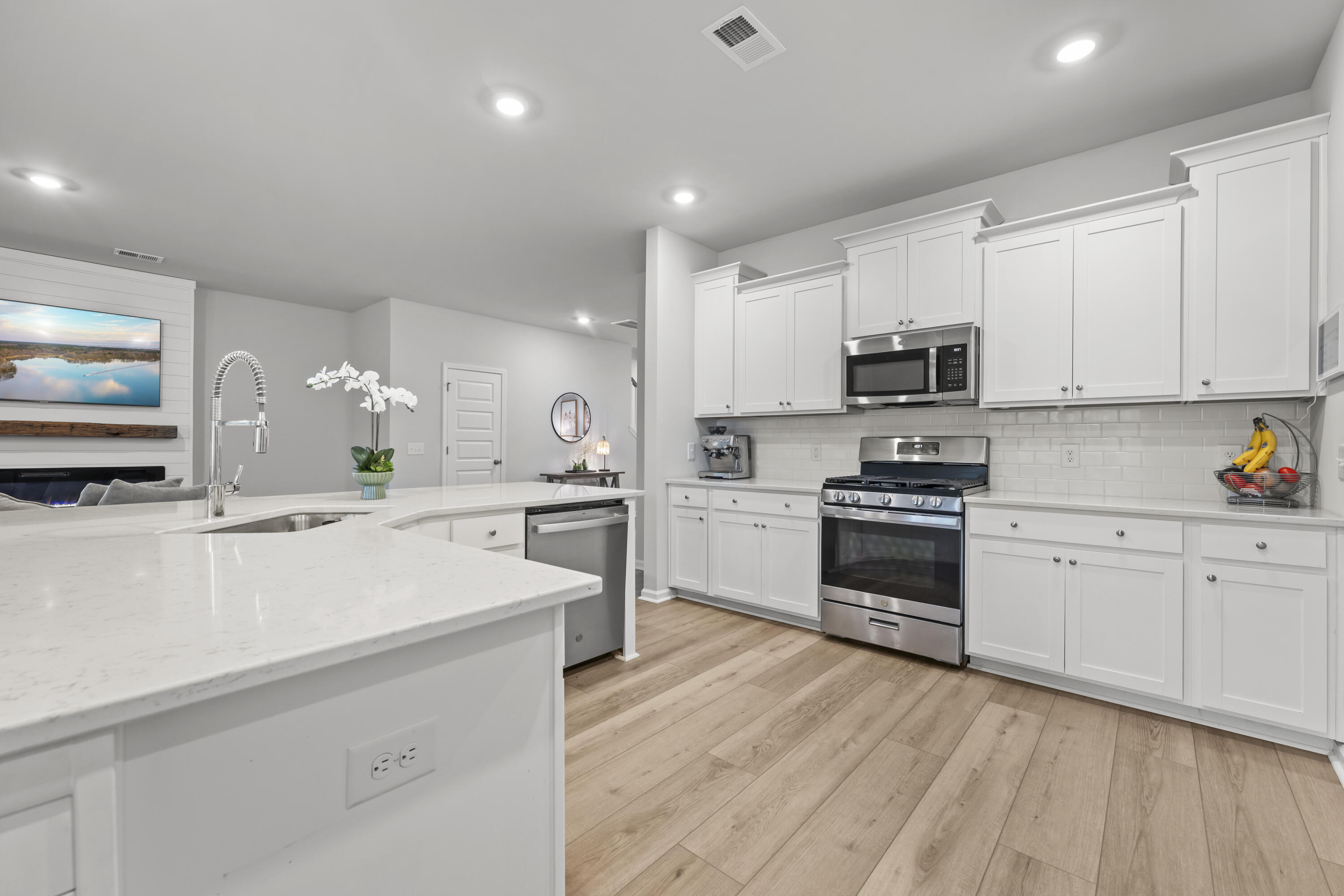 565 Yellow Leaf Lane