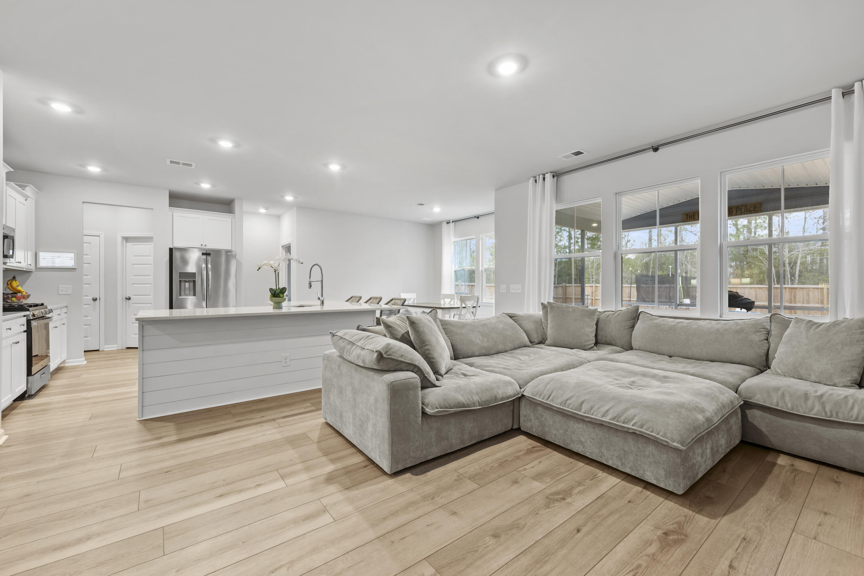 565 Yellow Leaf Lane