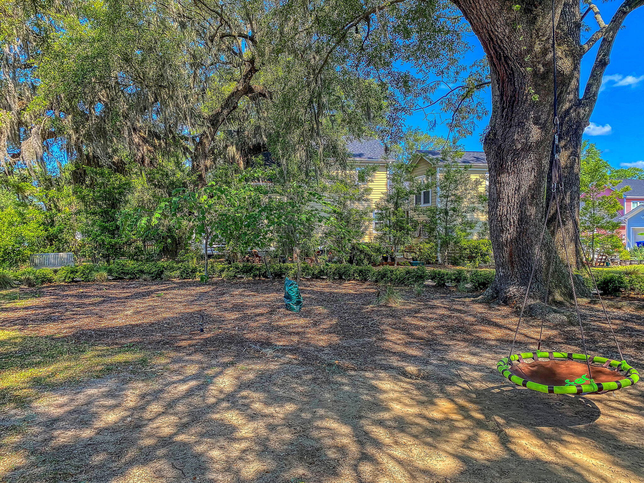 5304 E Dolphin Street