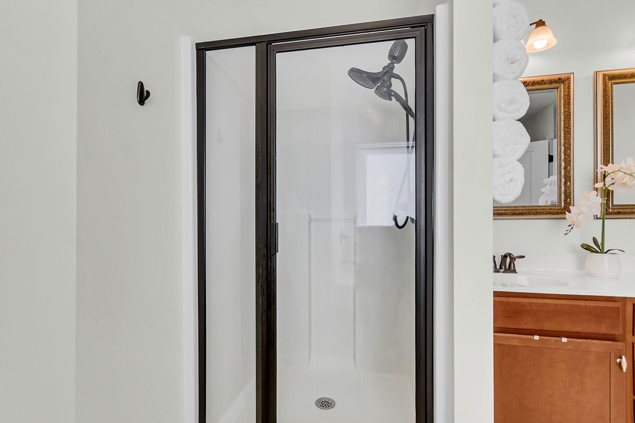 5304 E Dolphin Street