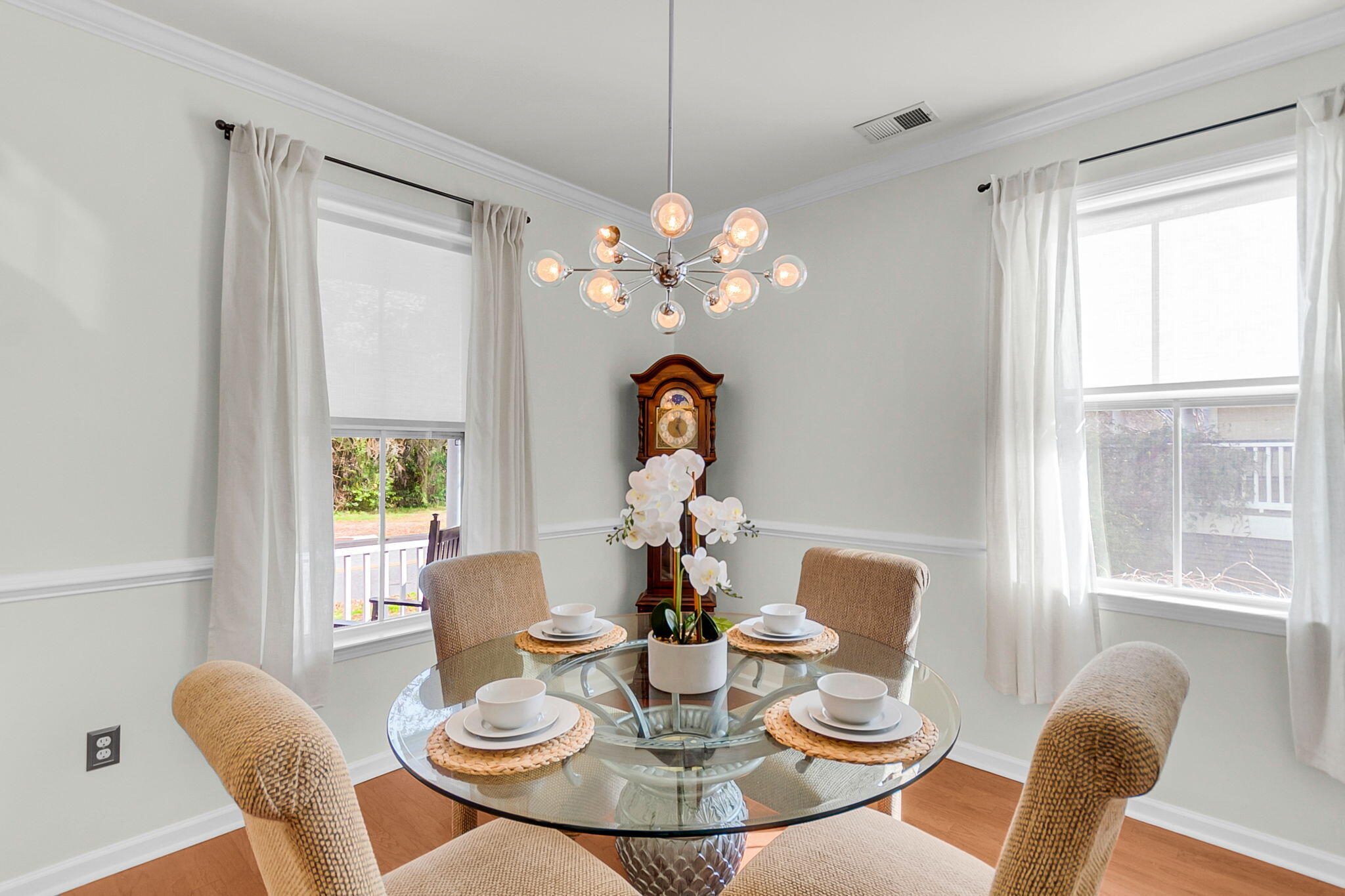 5304 E Dolphin Street