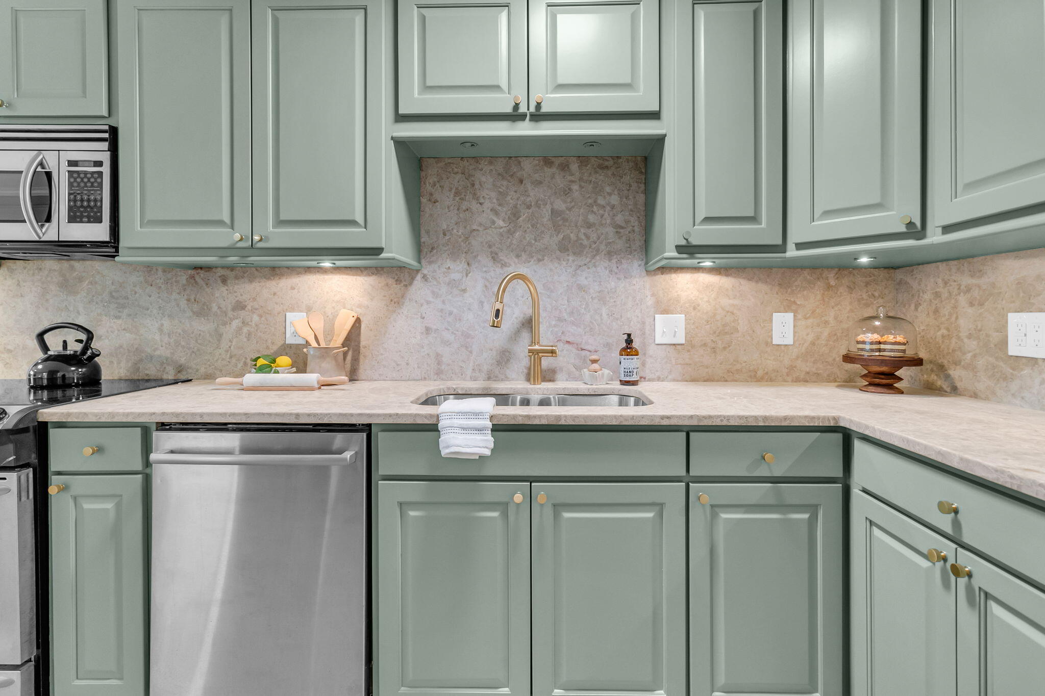 259 E Bay Street # 1a