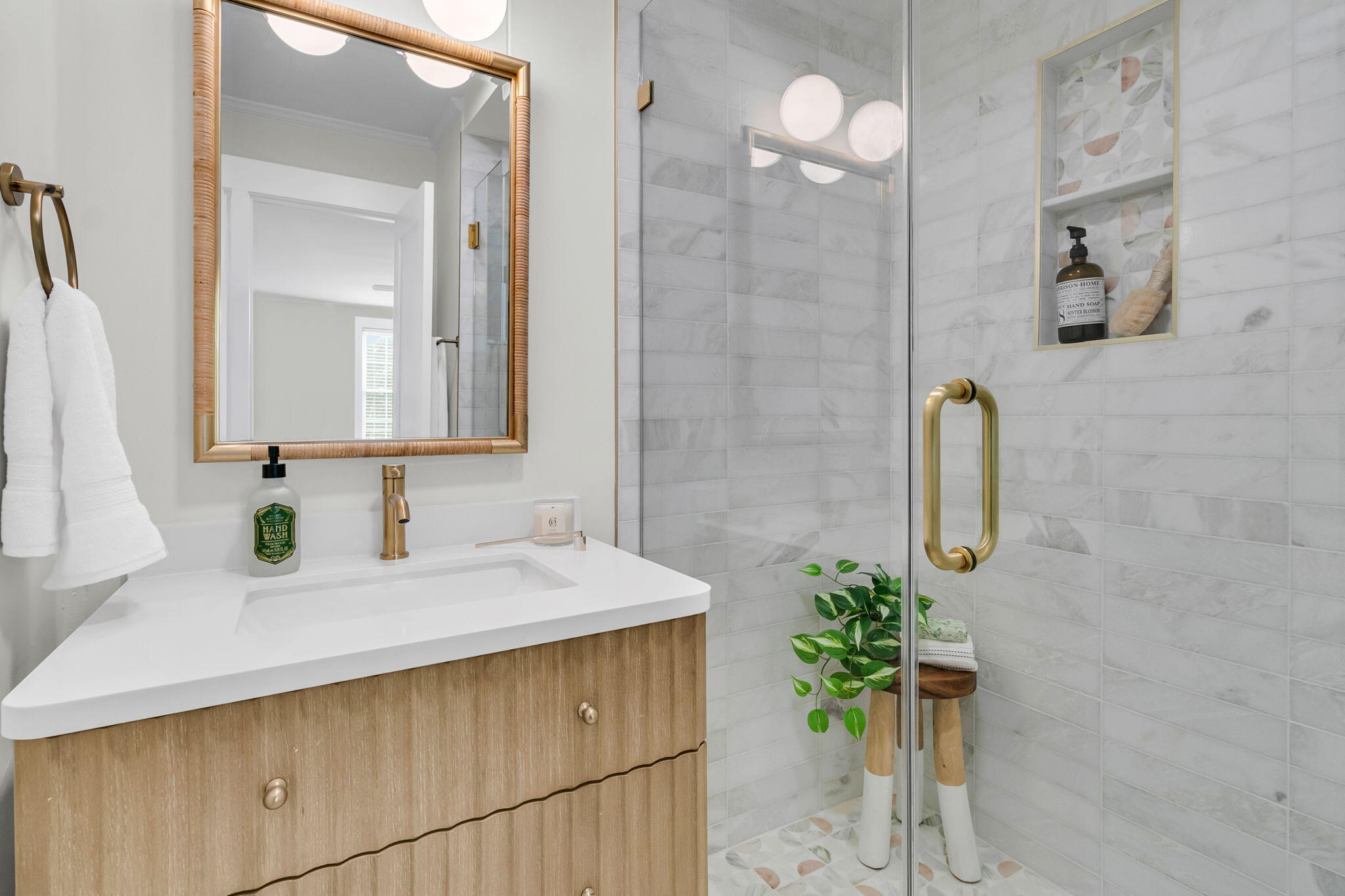 259 E Bay Street # 1a