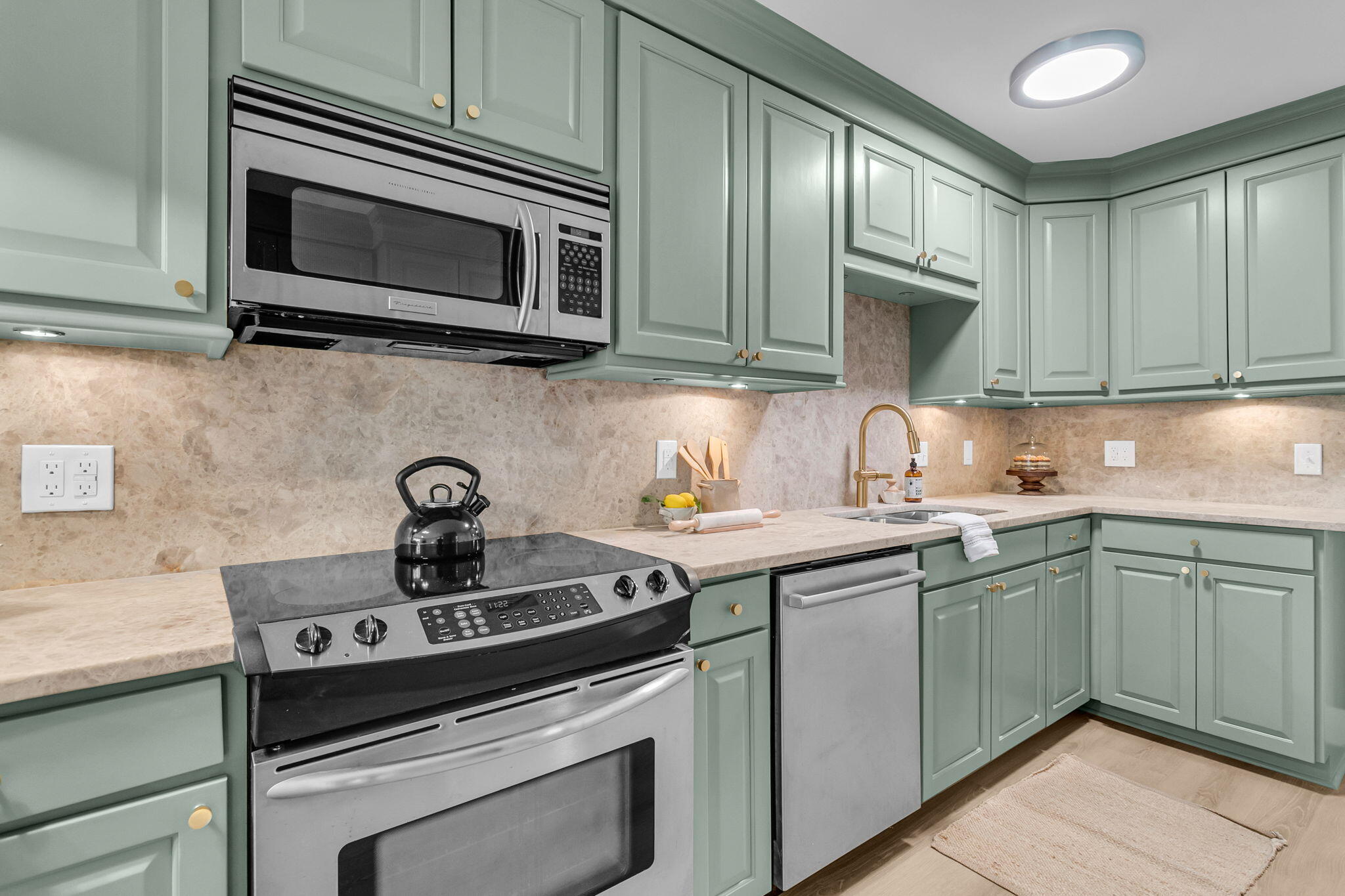 259 E Bay Street # 1a