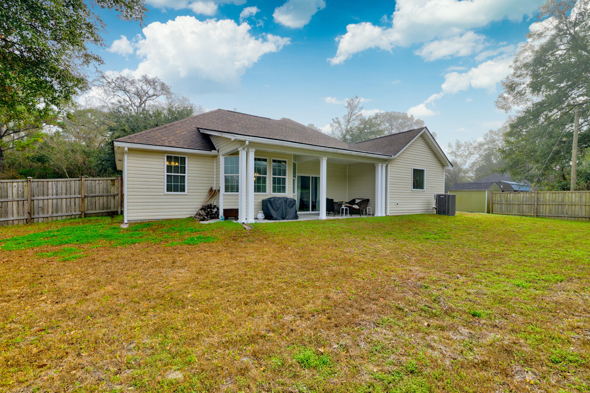 1050 Ben Road