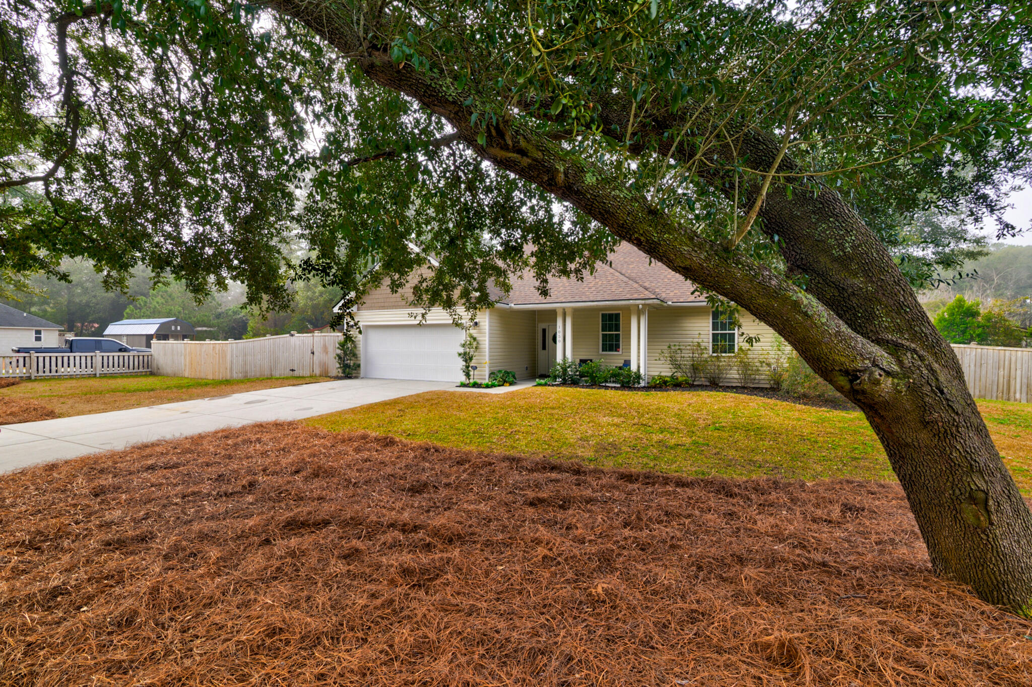 1050 Ben Road