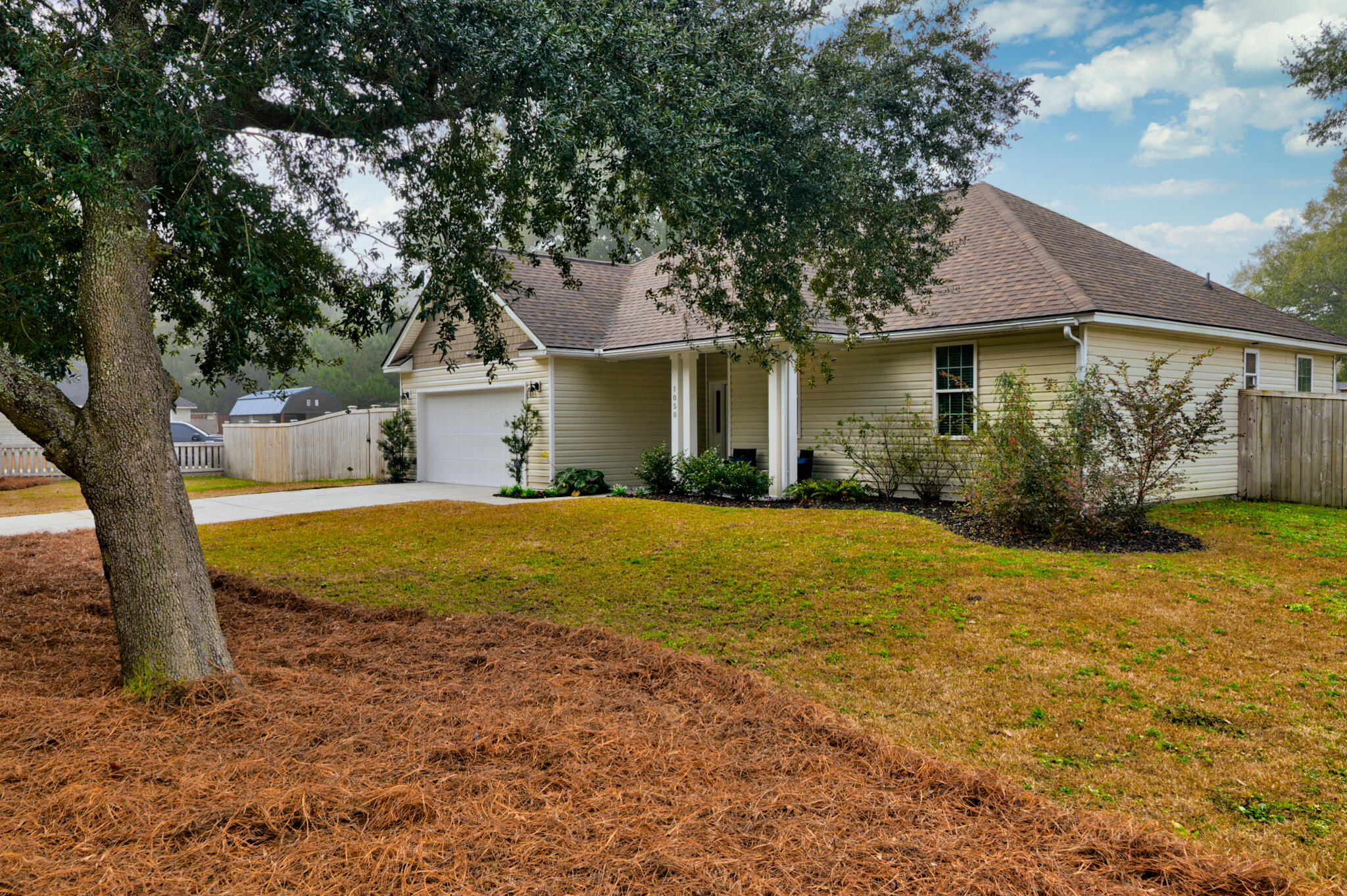 1050 Ben Road