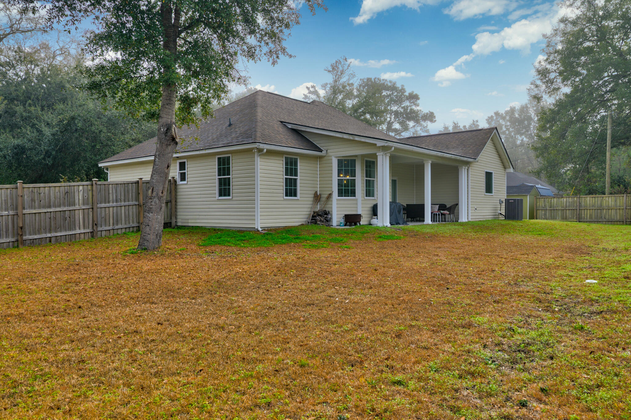 1050 Ben Road