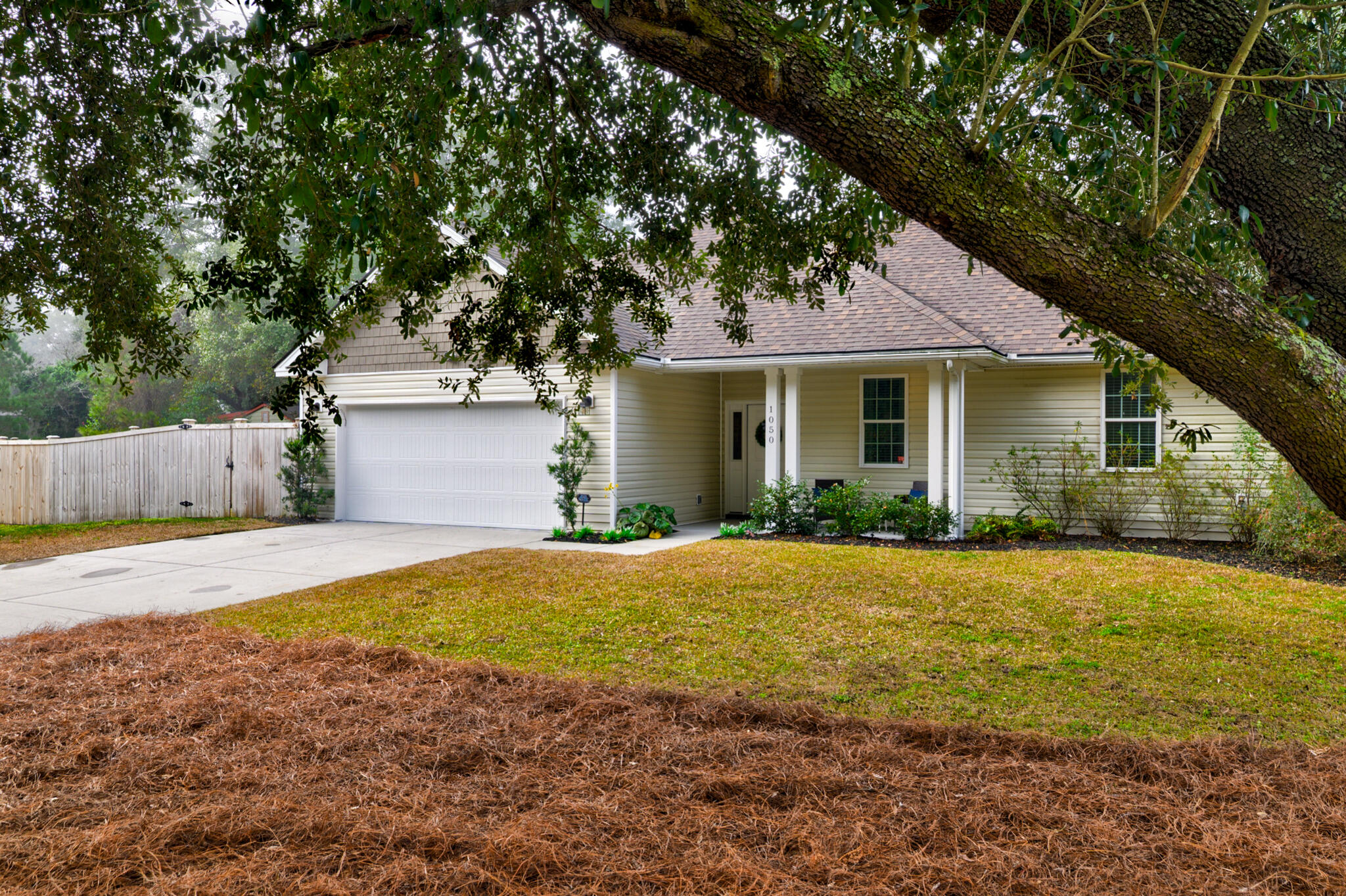1050 Ben Road