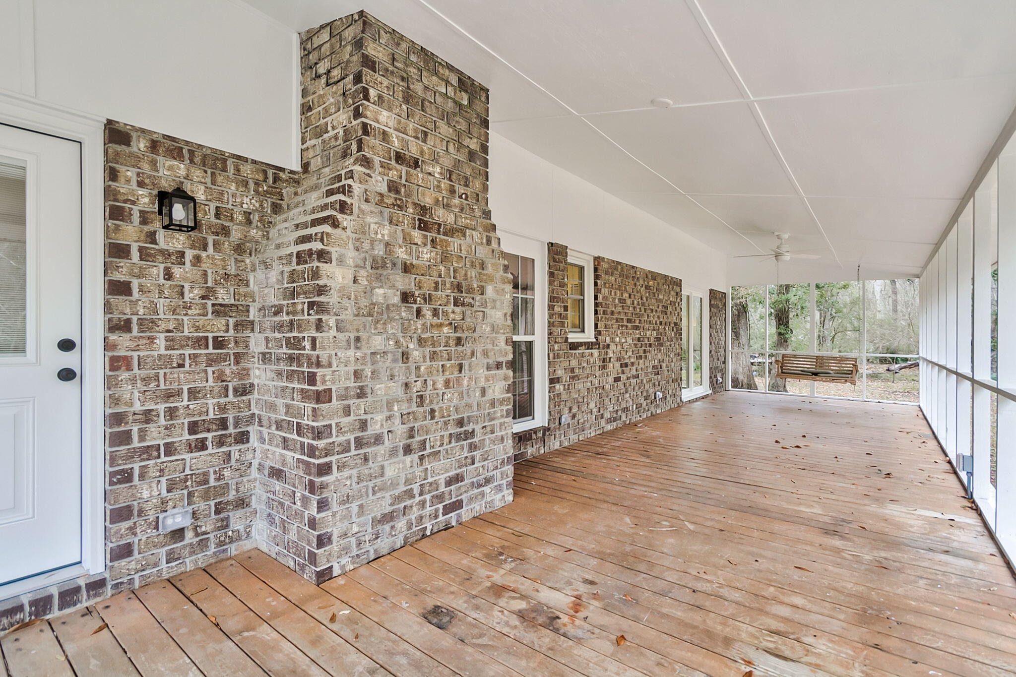 104 Meadowlark Court