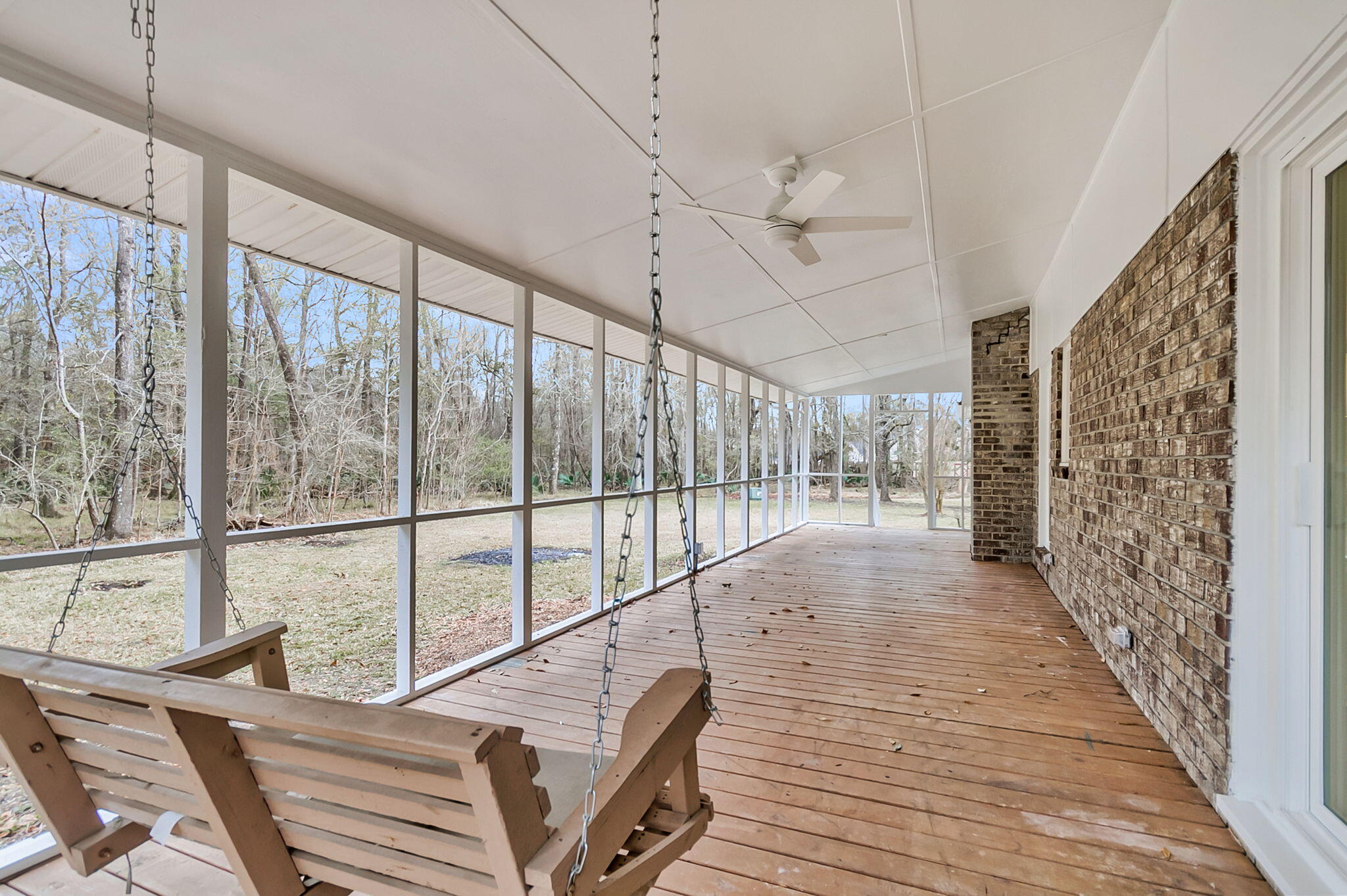 104 Meadowlark Court