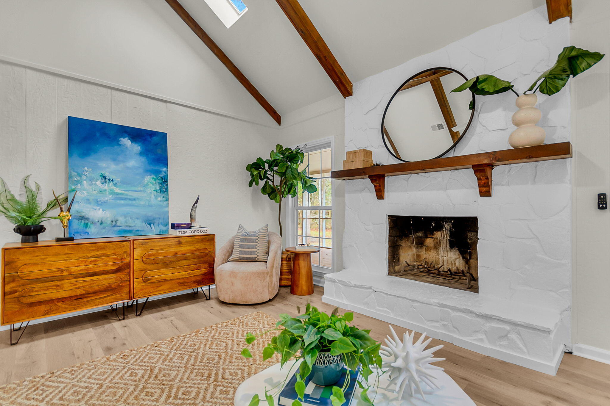 104 Meadowlark Court