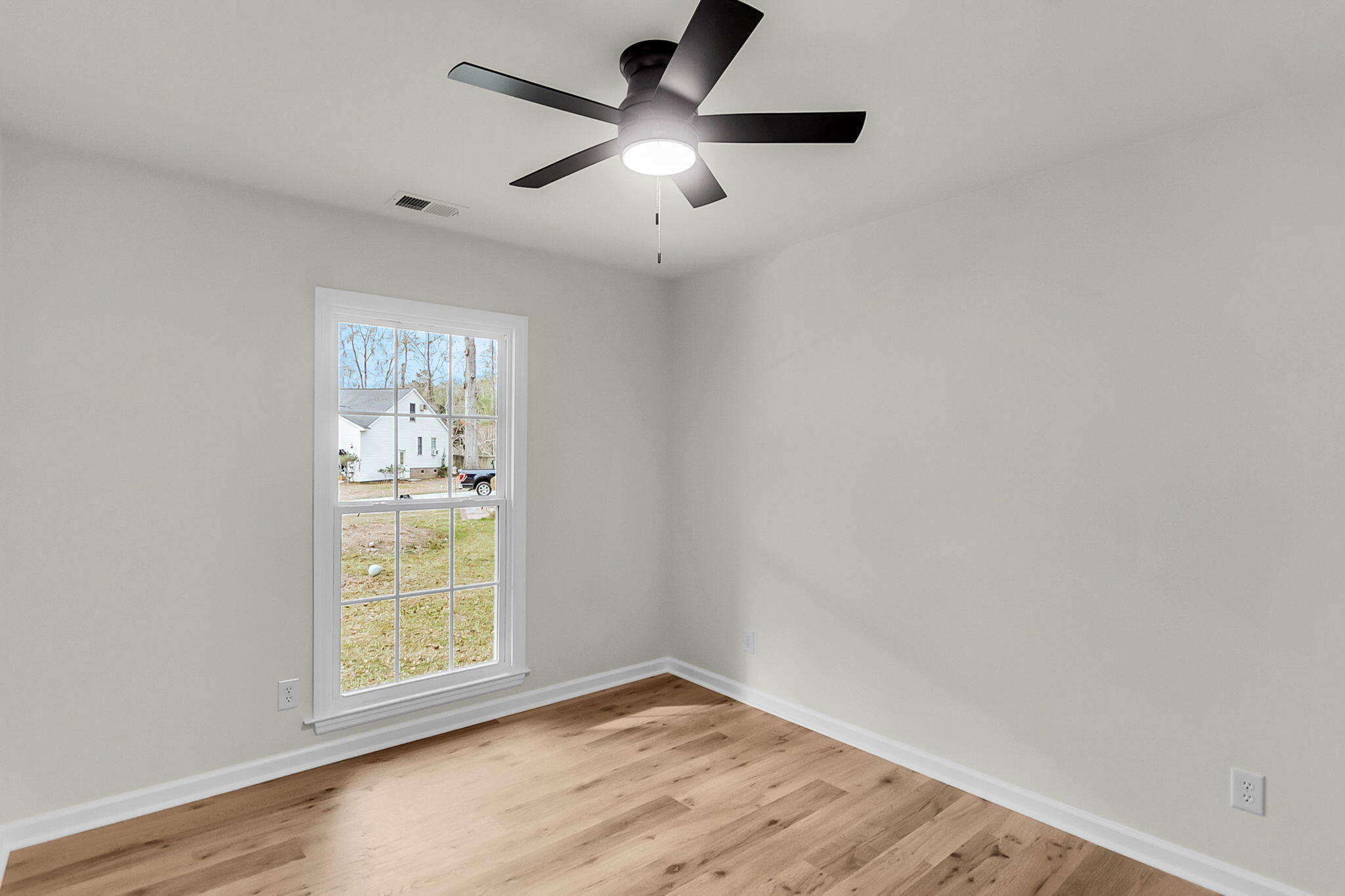 104 Meadowlark Court