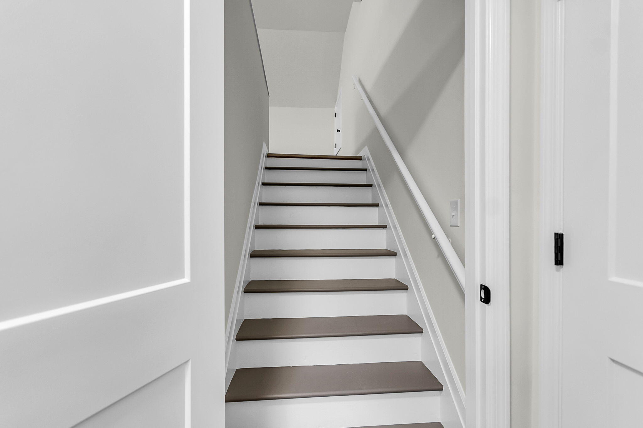 104 Meadowlark Court