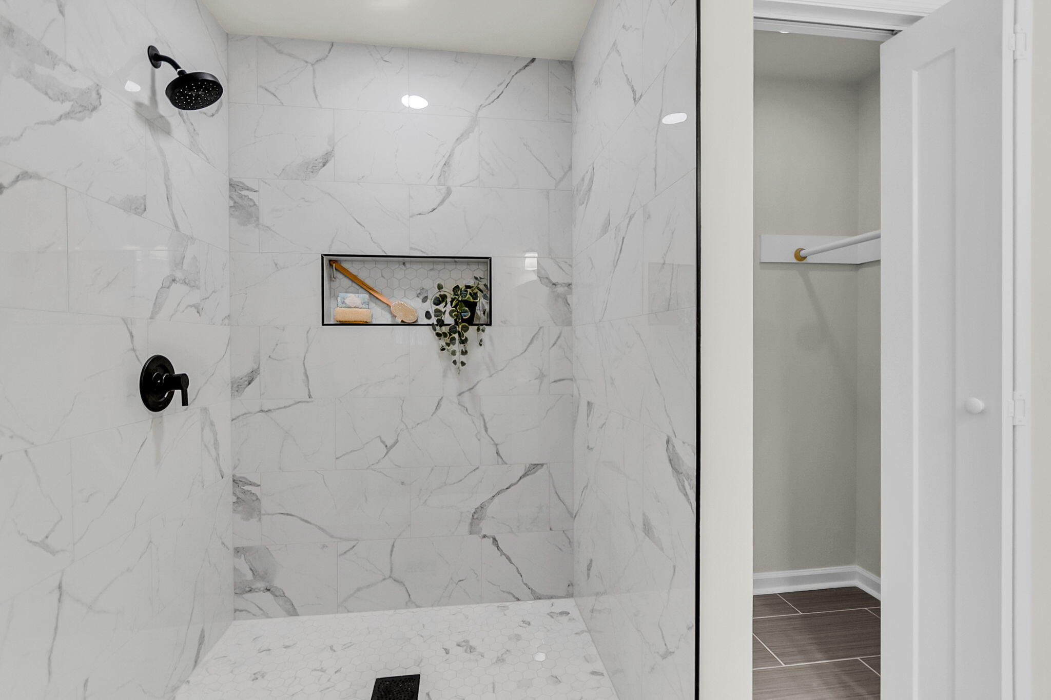 104 Meadowlark Court