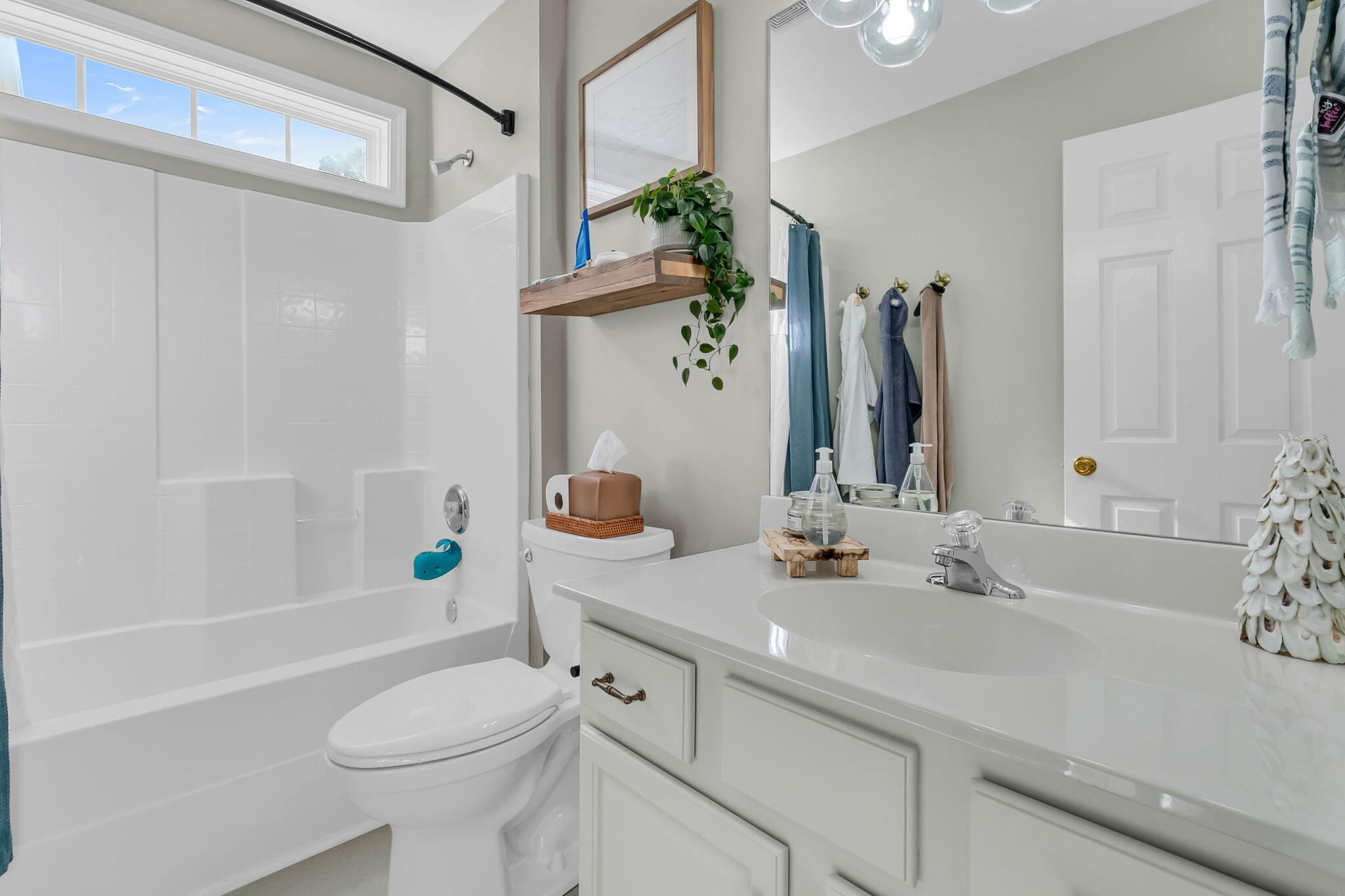 1427 Harbor Mist Court