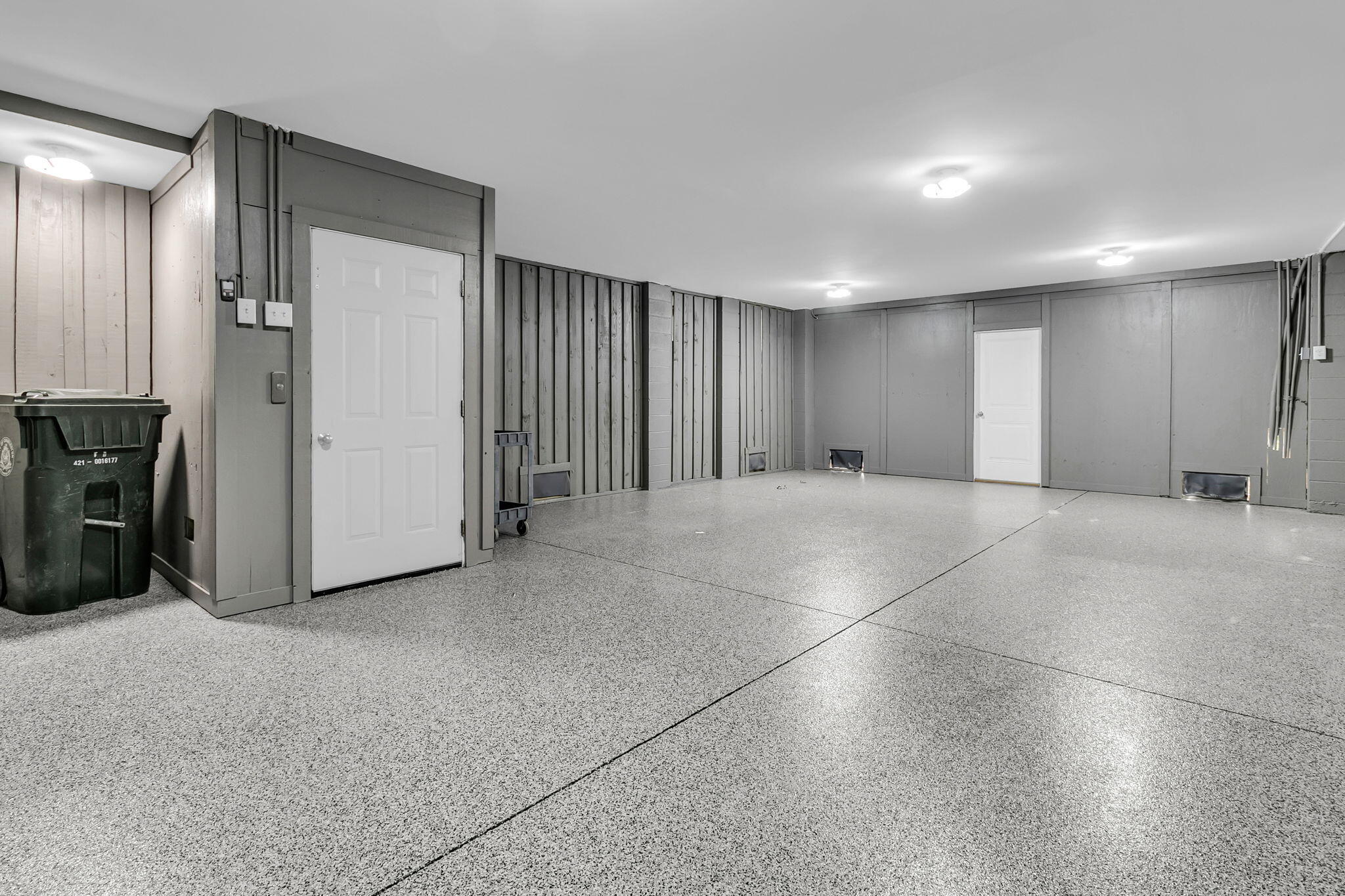 812 Kings Oak Court # 2