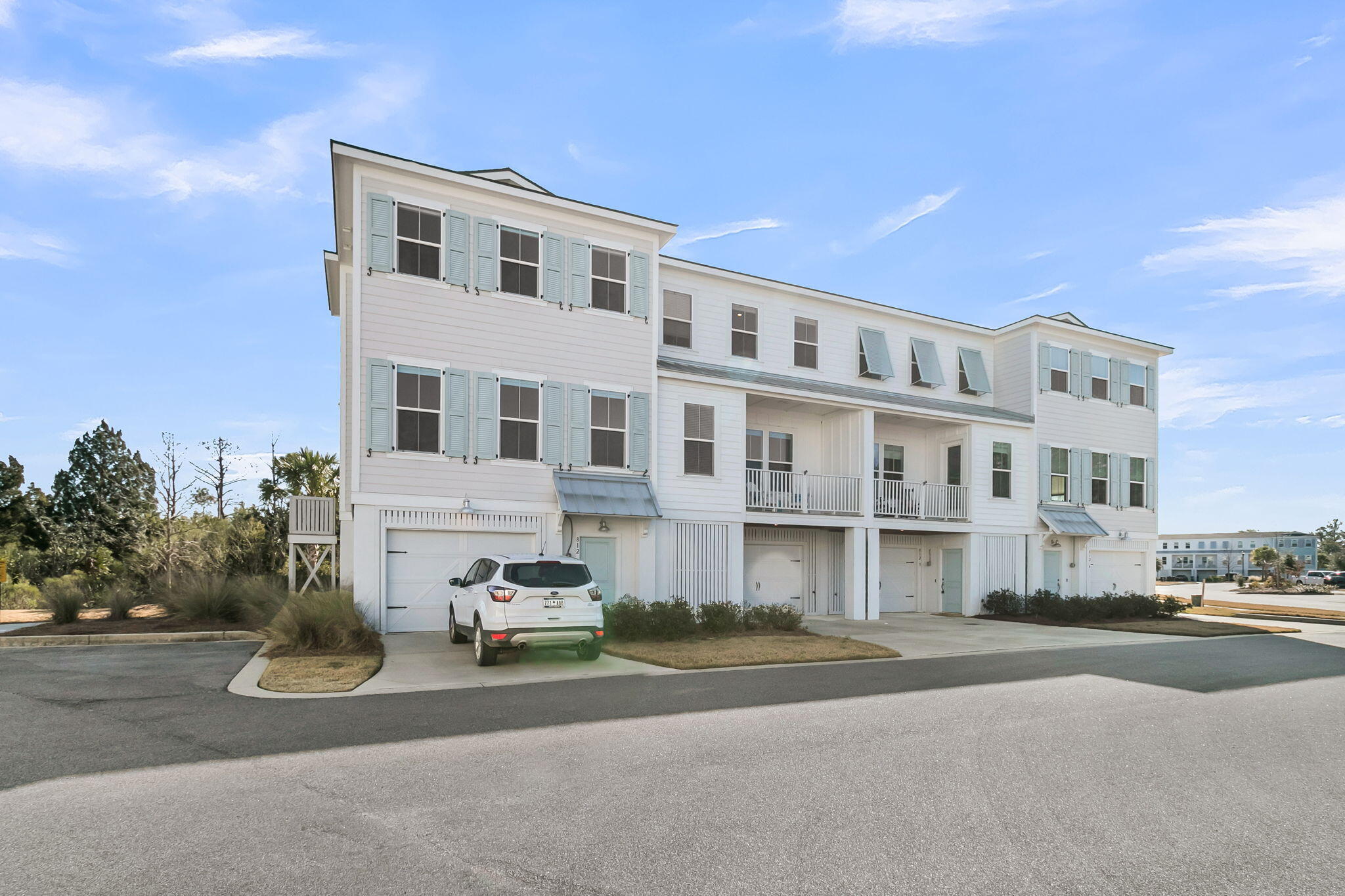 812 Kings Oak Court # 2
