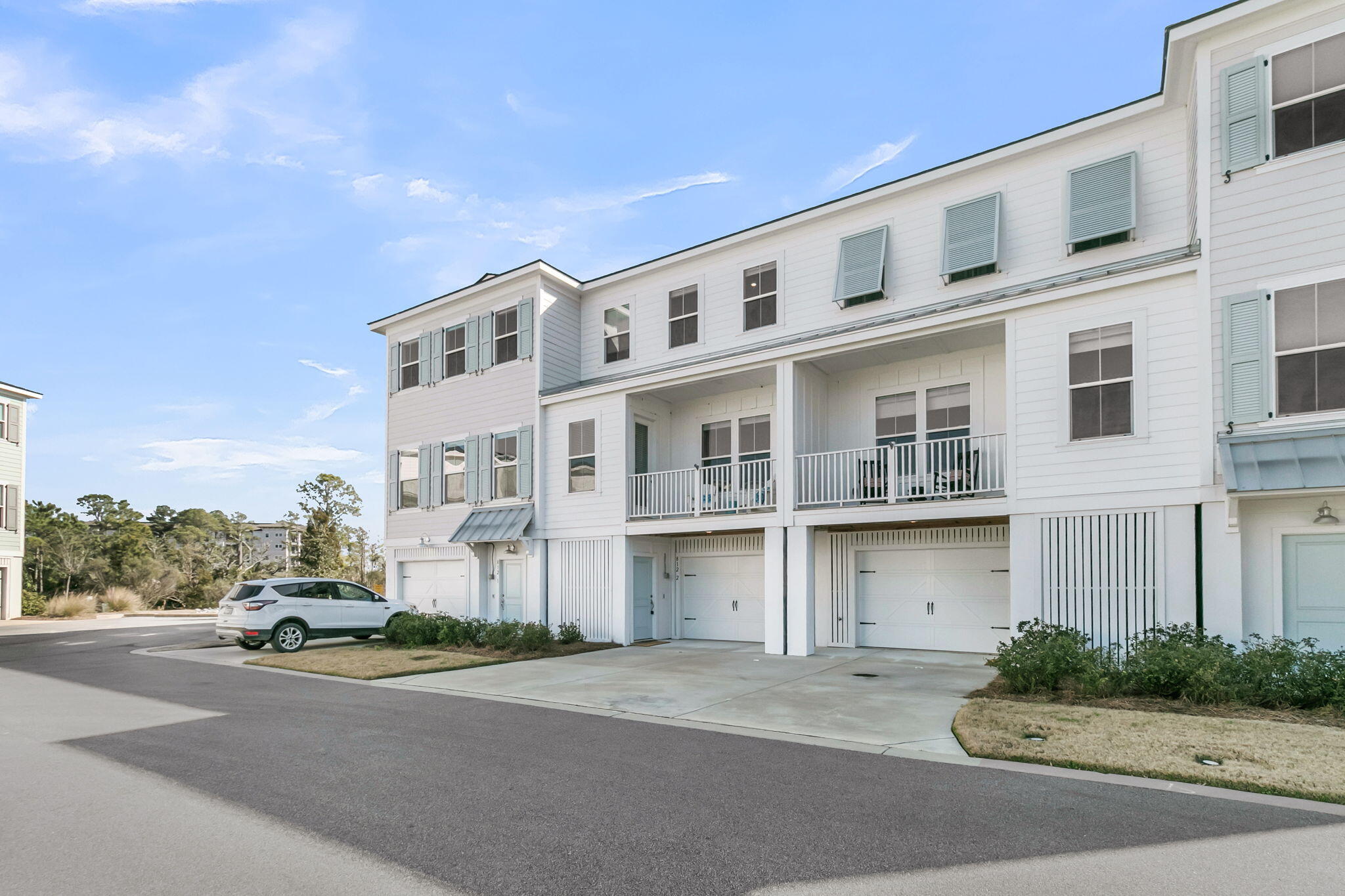 812 Kings Oak Court # 2