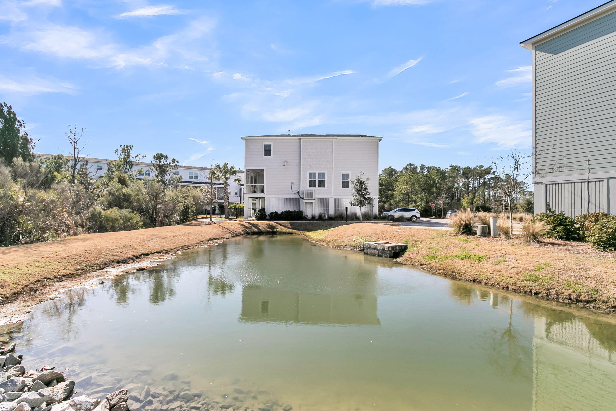 812 Kings Oak Court # 2