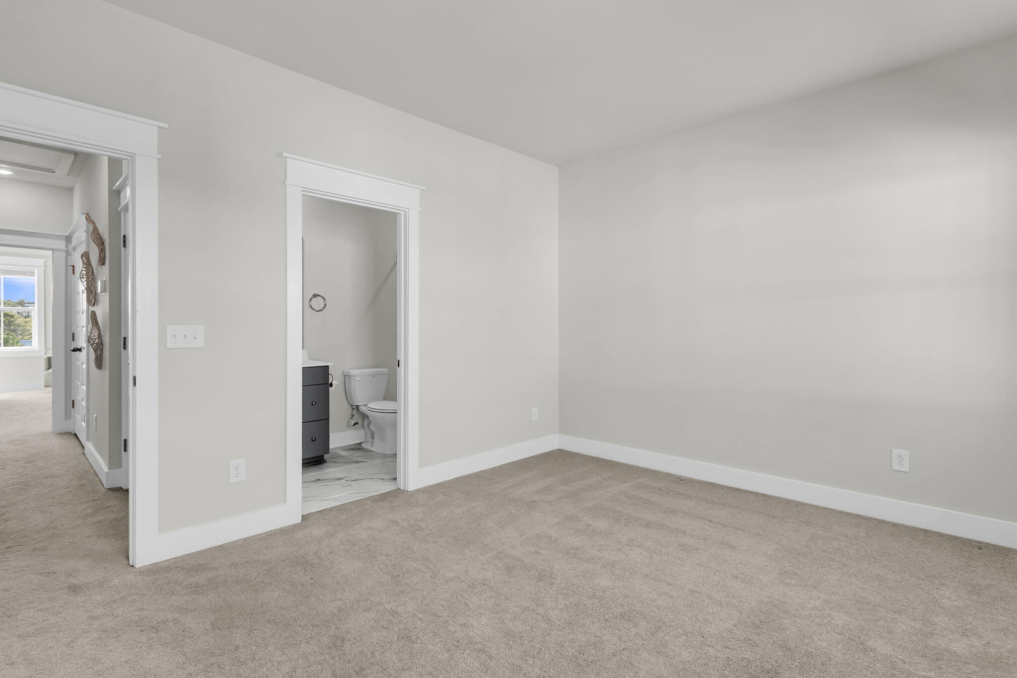 812 Kings Oak Court # 2
