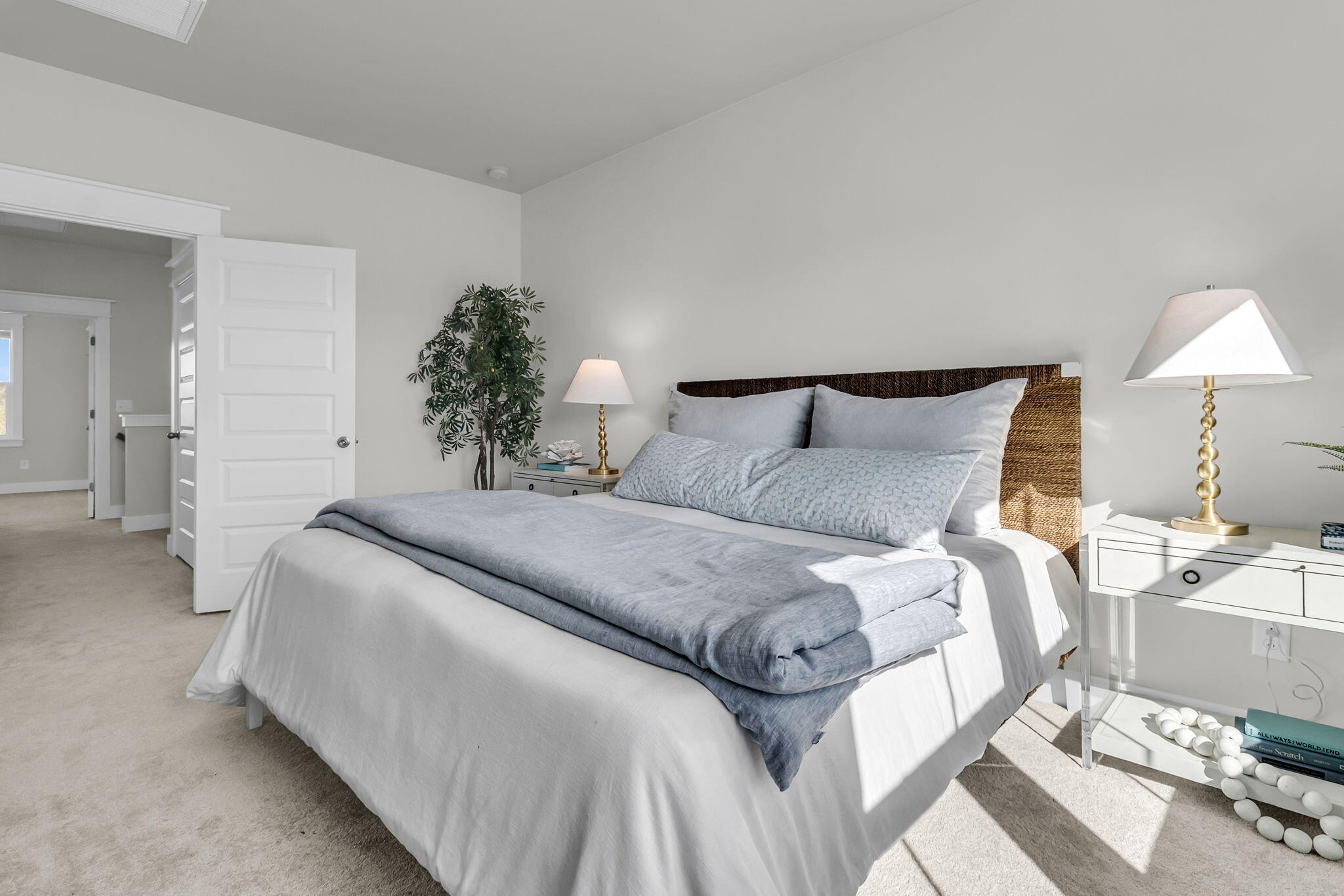 812 Kings Oak Court # 2