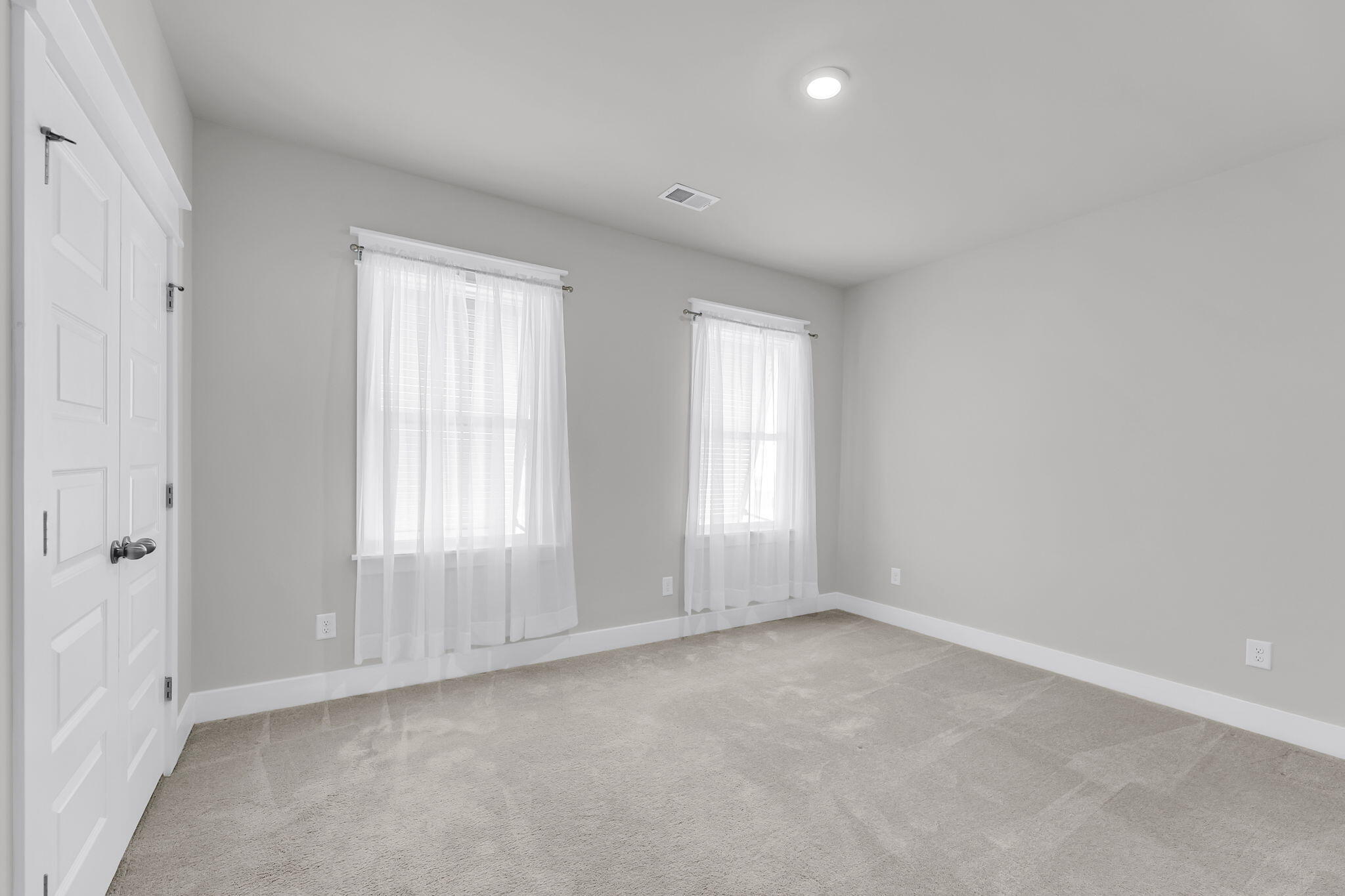 812 Kings Oak Court # 3