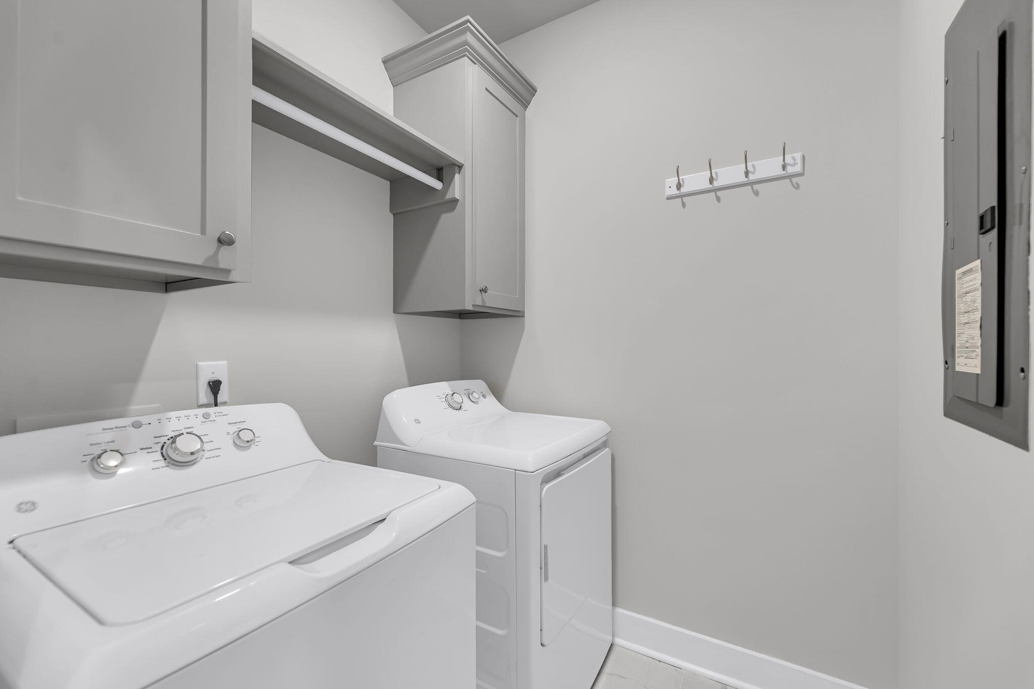 812 Kings Oak Court # 3