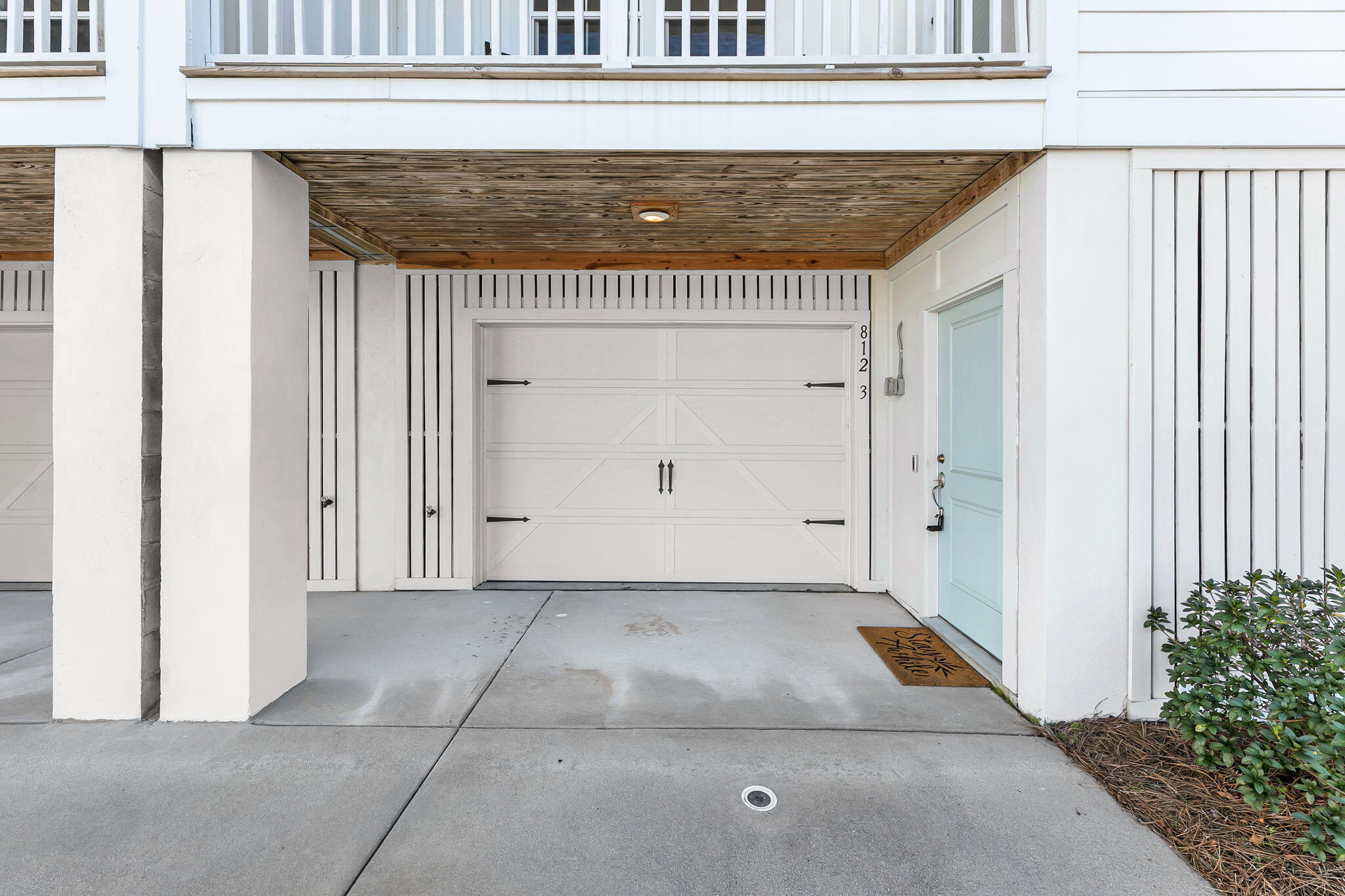 812 Kings Oak Court # 3