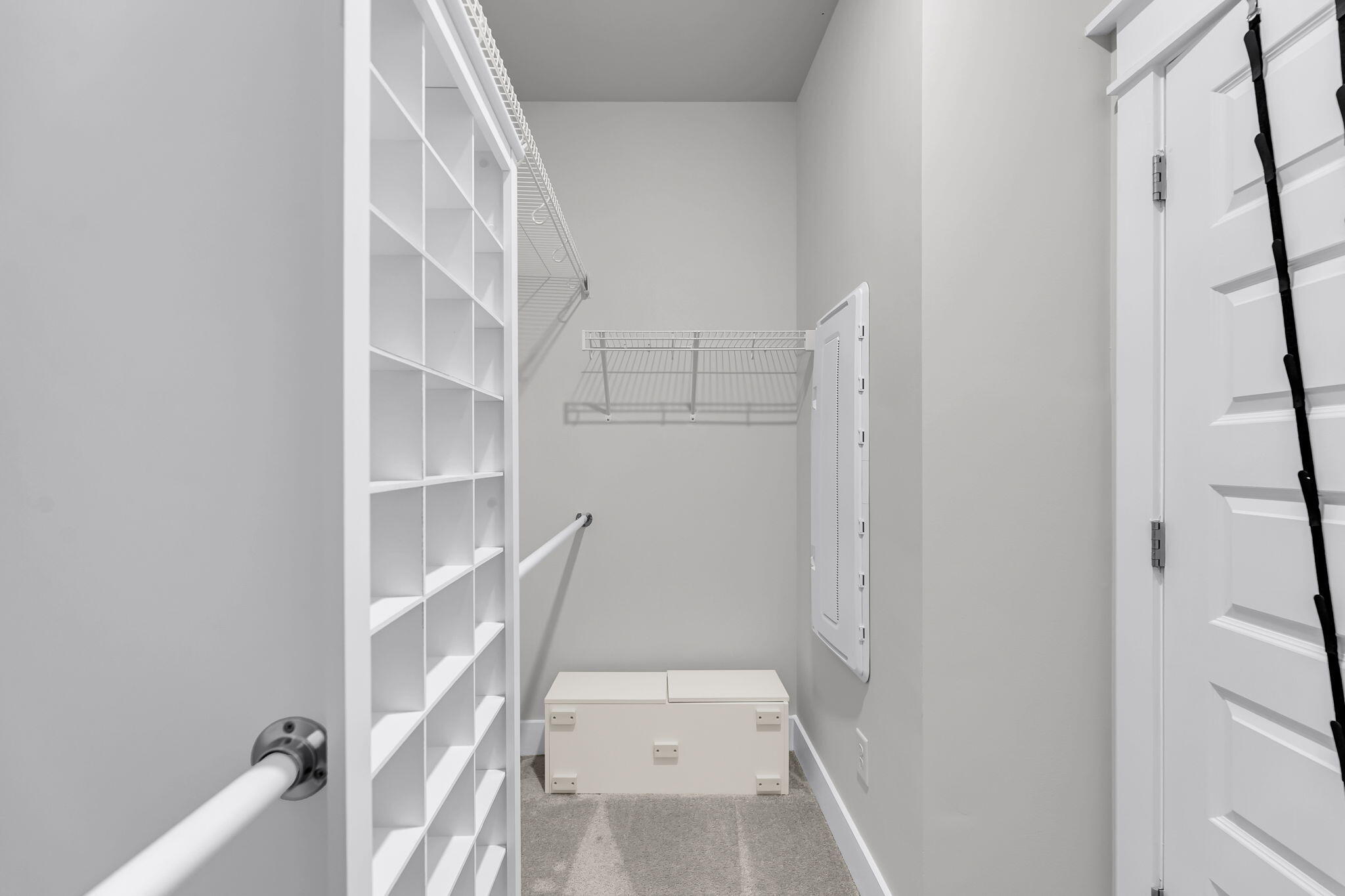 812 Kings Oak Court # 3