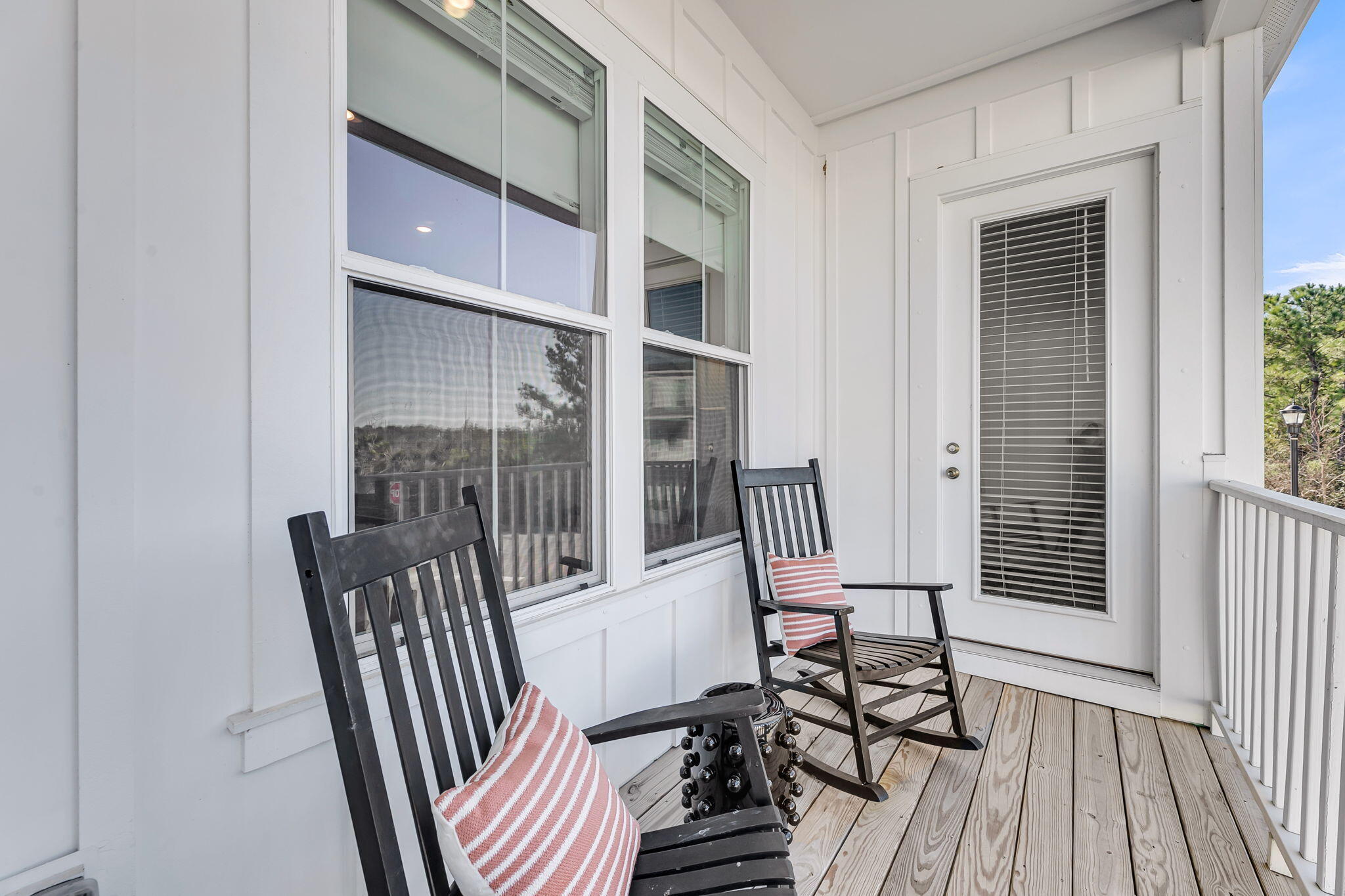 812 Kings Oak Court # 3