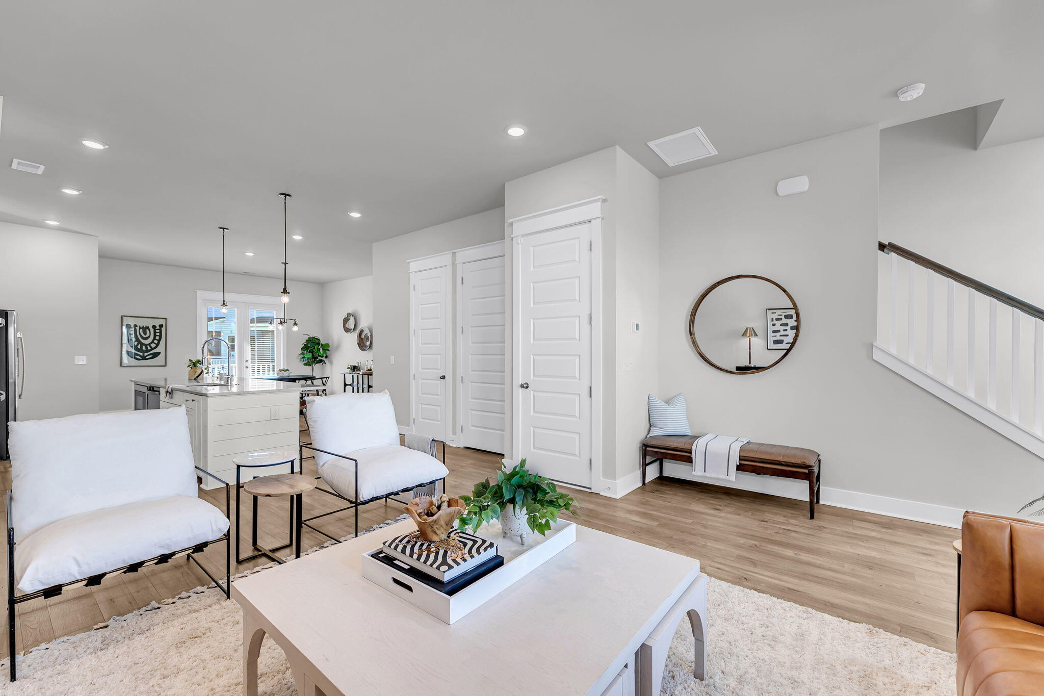 812 Kings Oak Court # 3