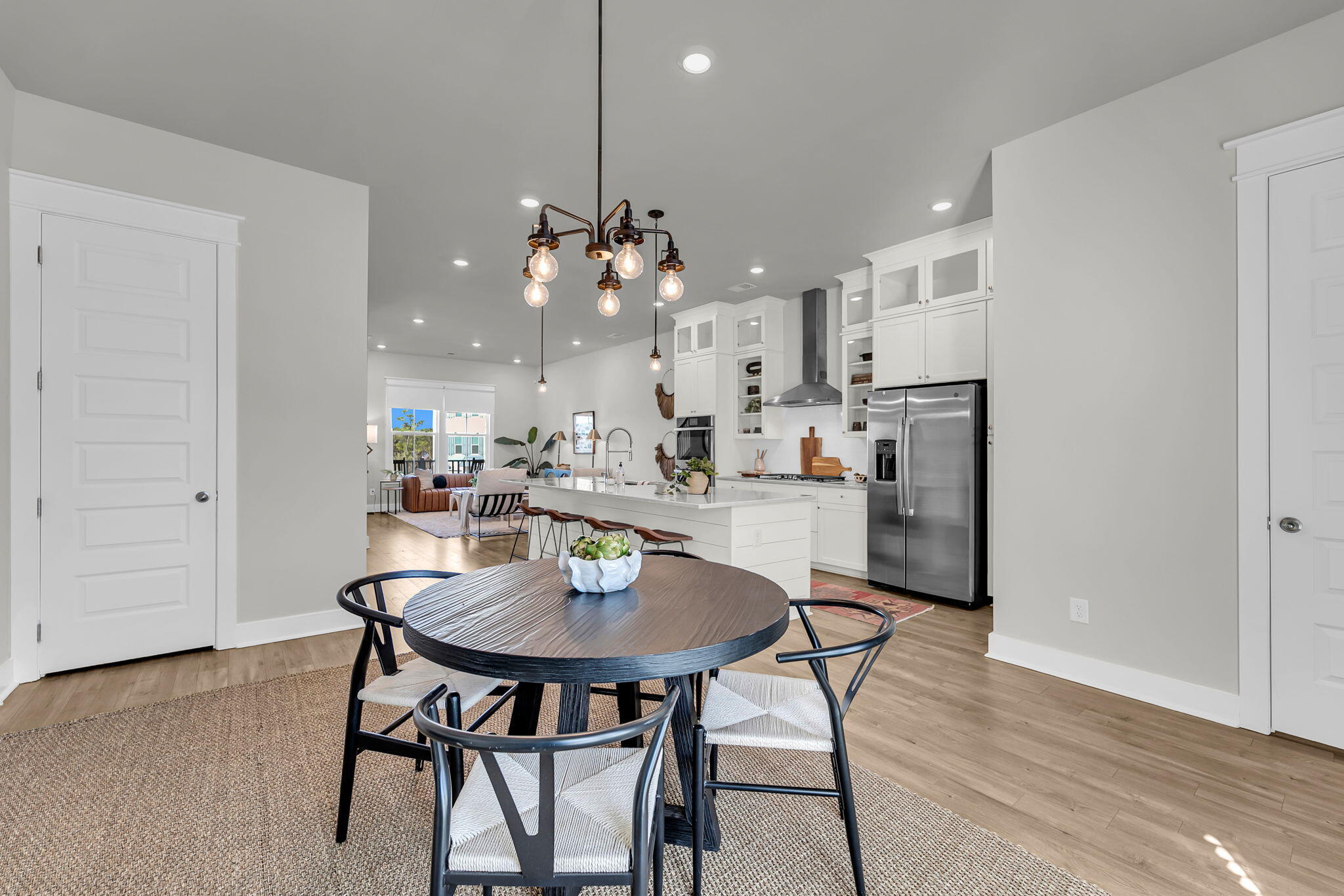 812 Kings Oak Court # 3