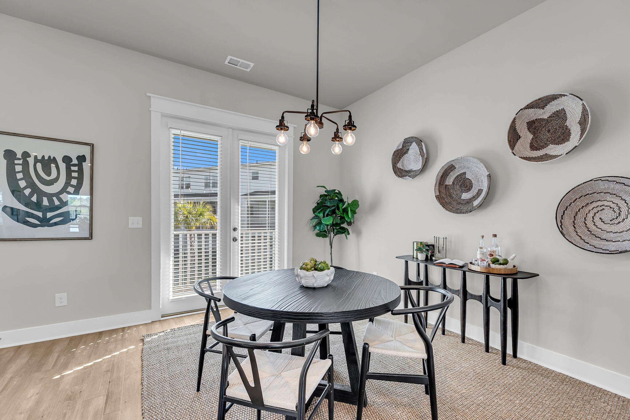 812 Kings Oak Court # 3