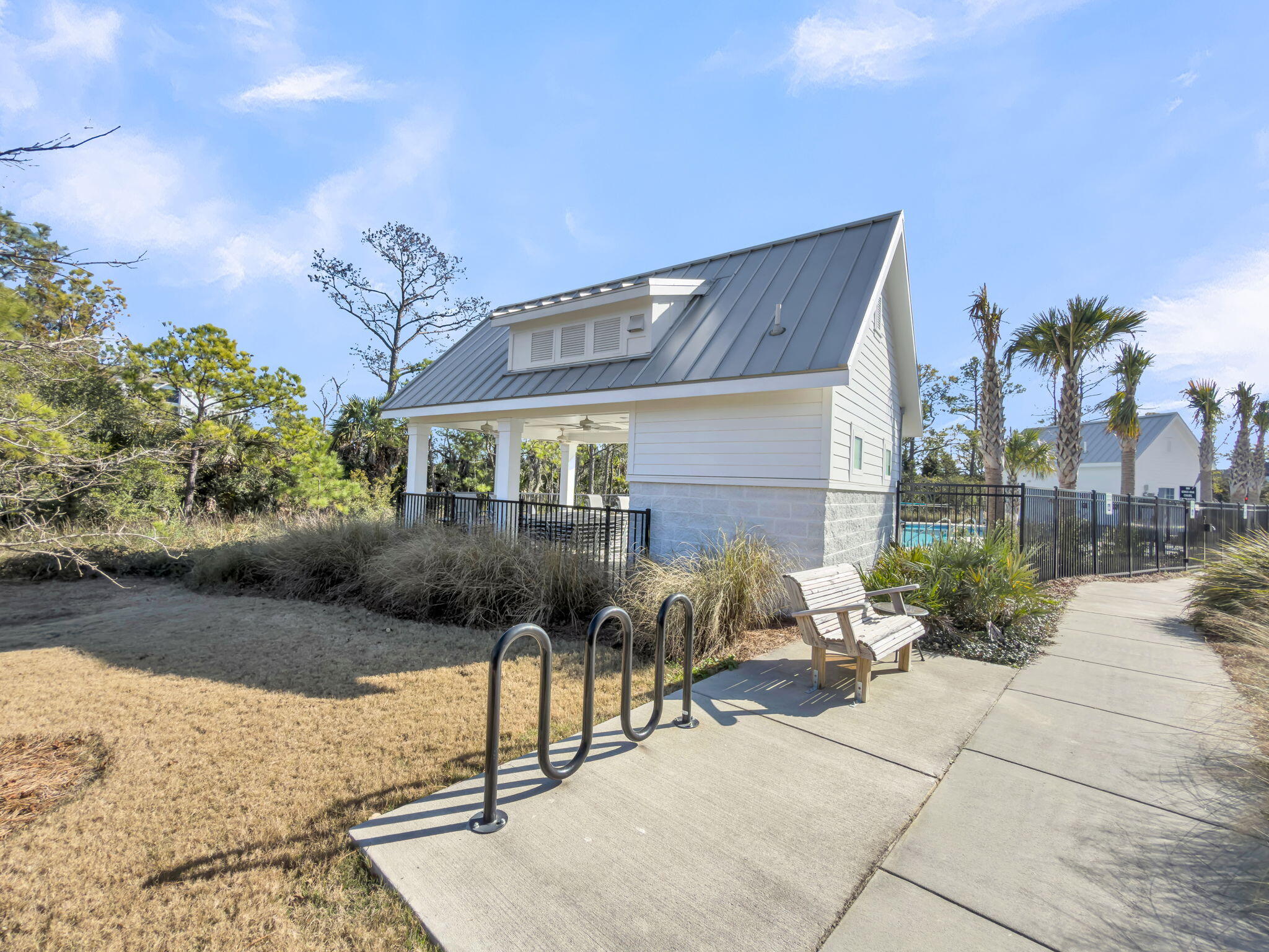 812 Kings Oak Court # 3