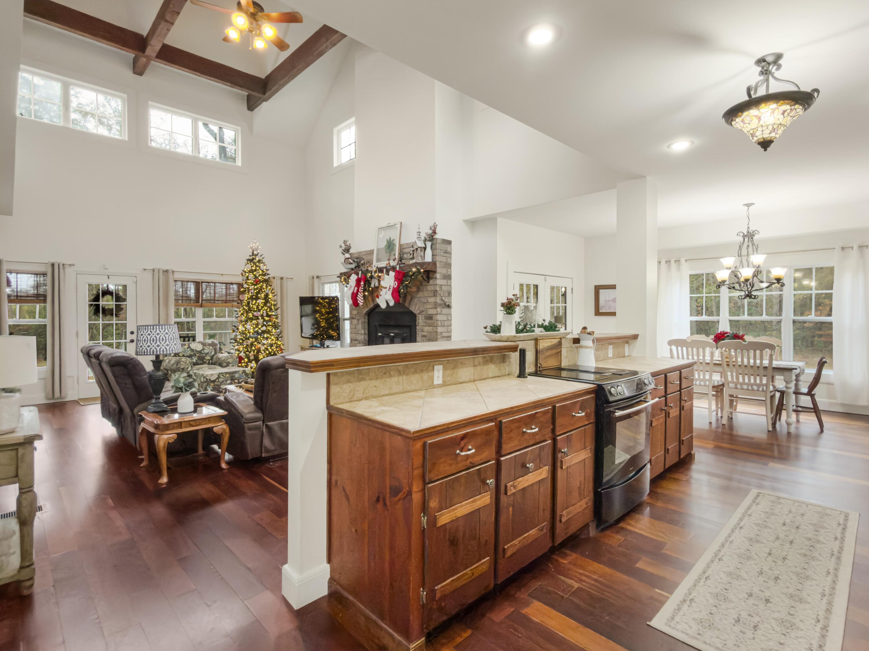 1336/1346 Whitehouse Road