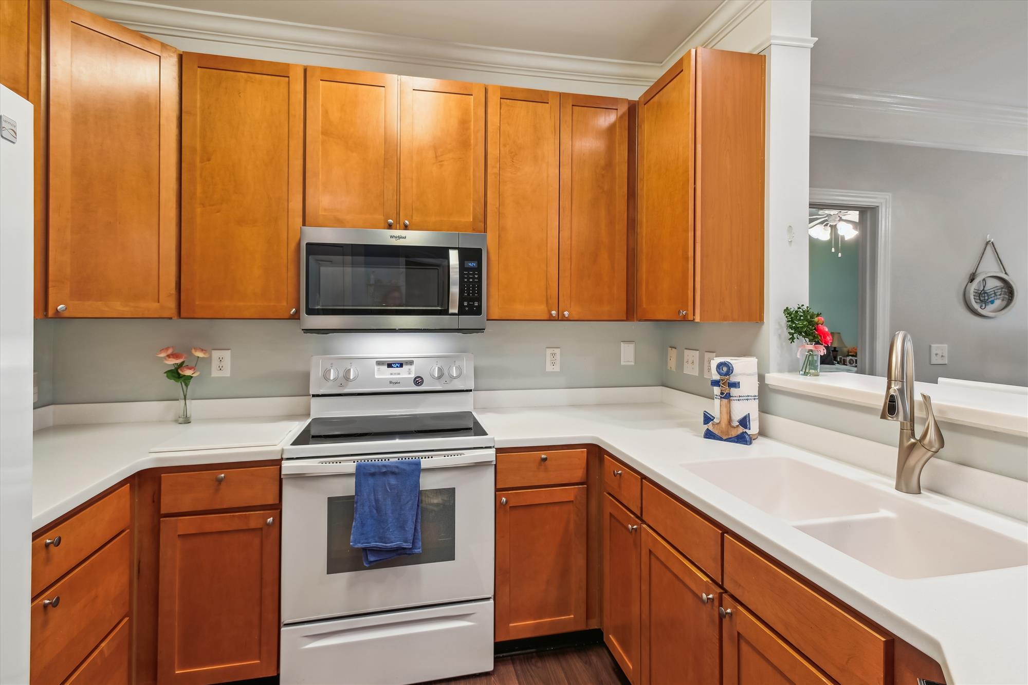 1025 Riverland Woods Place # 1008