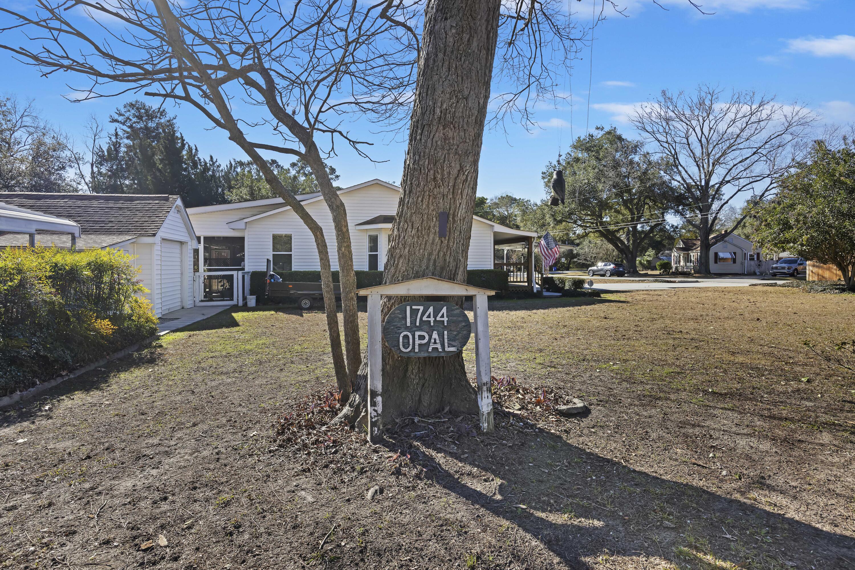 1744 Opal Avenue