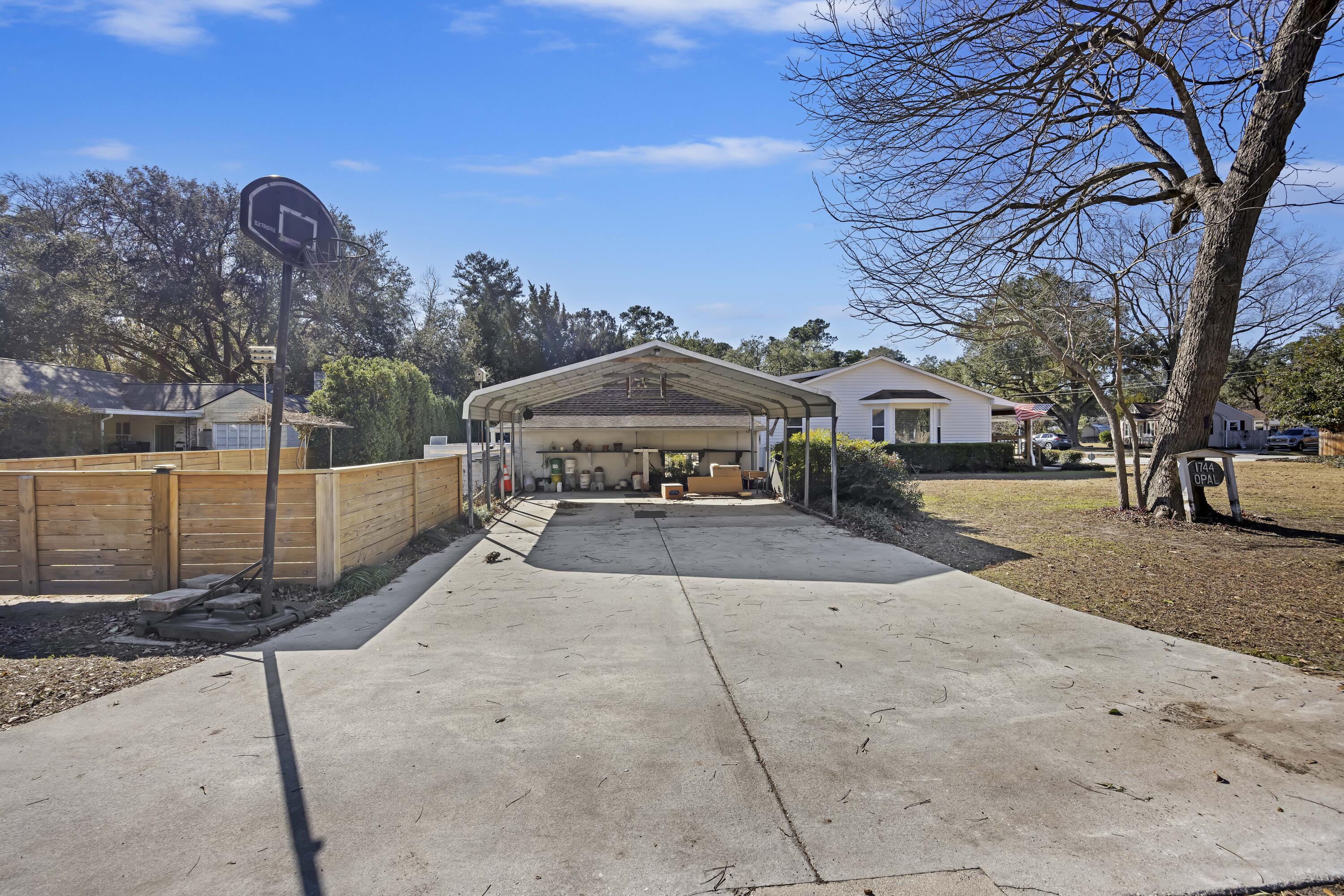 1744 Opal Avenue