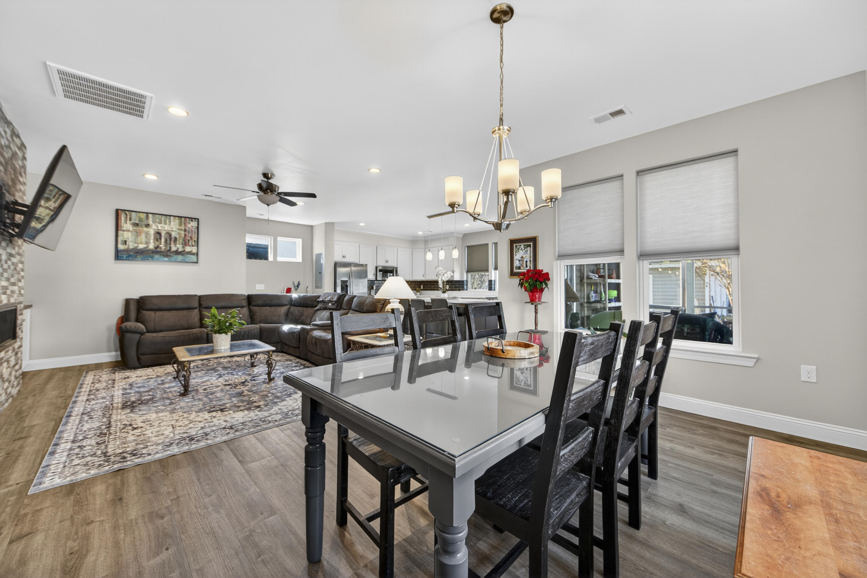 1723 W Avalon Circle