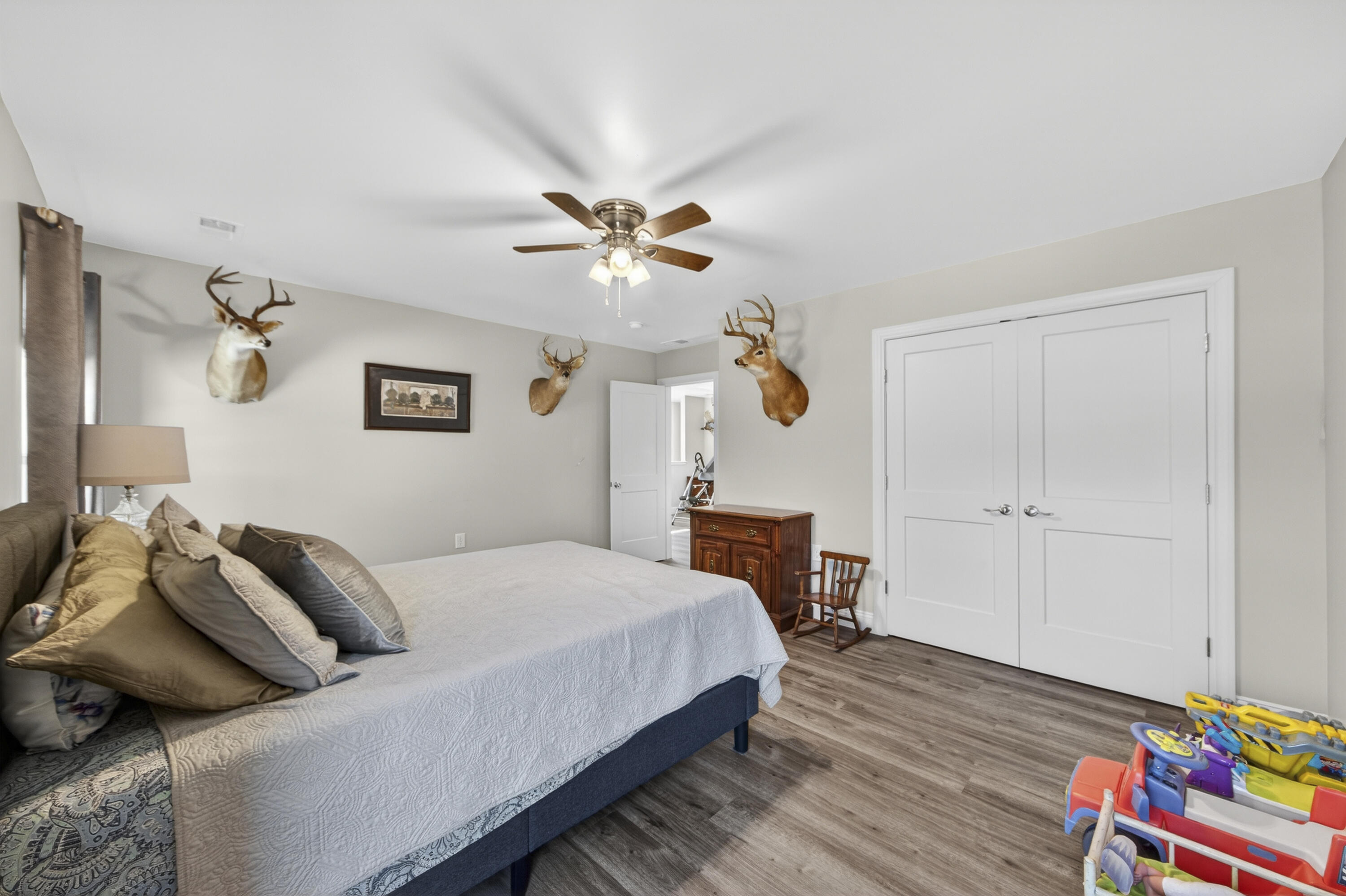 1723 W Avalon Circle