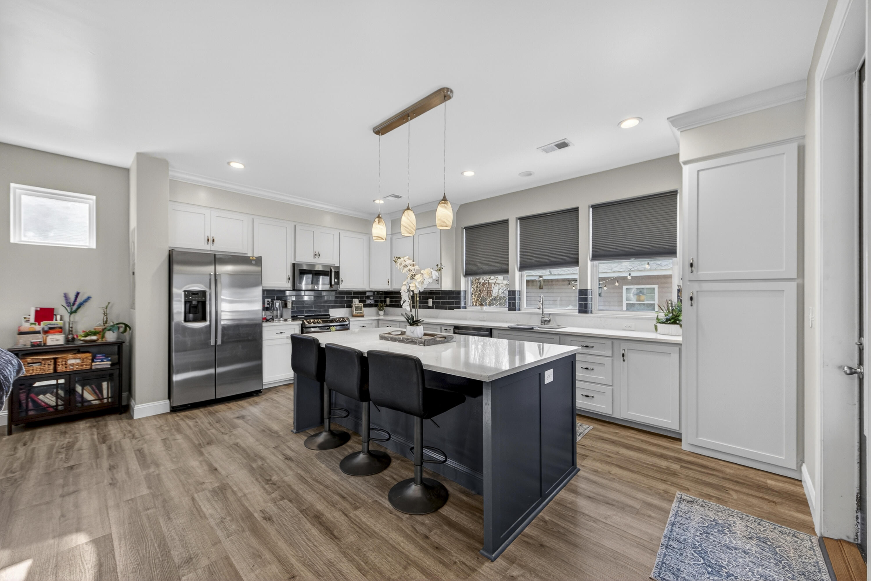 1723 W Avalon Circle